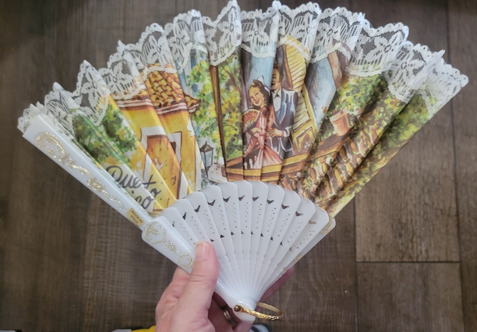 Spanish Folding Hand Fan Lace/Fabric/Plastic Fan Lovely Made In Spain Love Scene