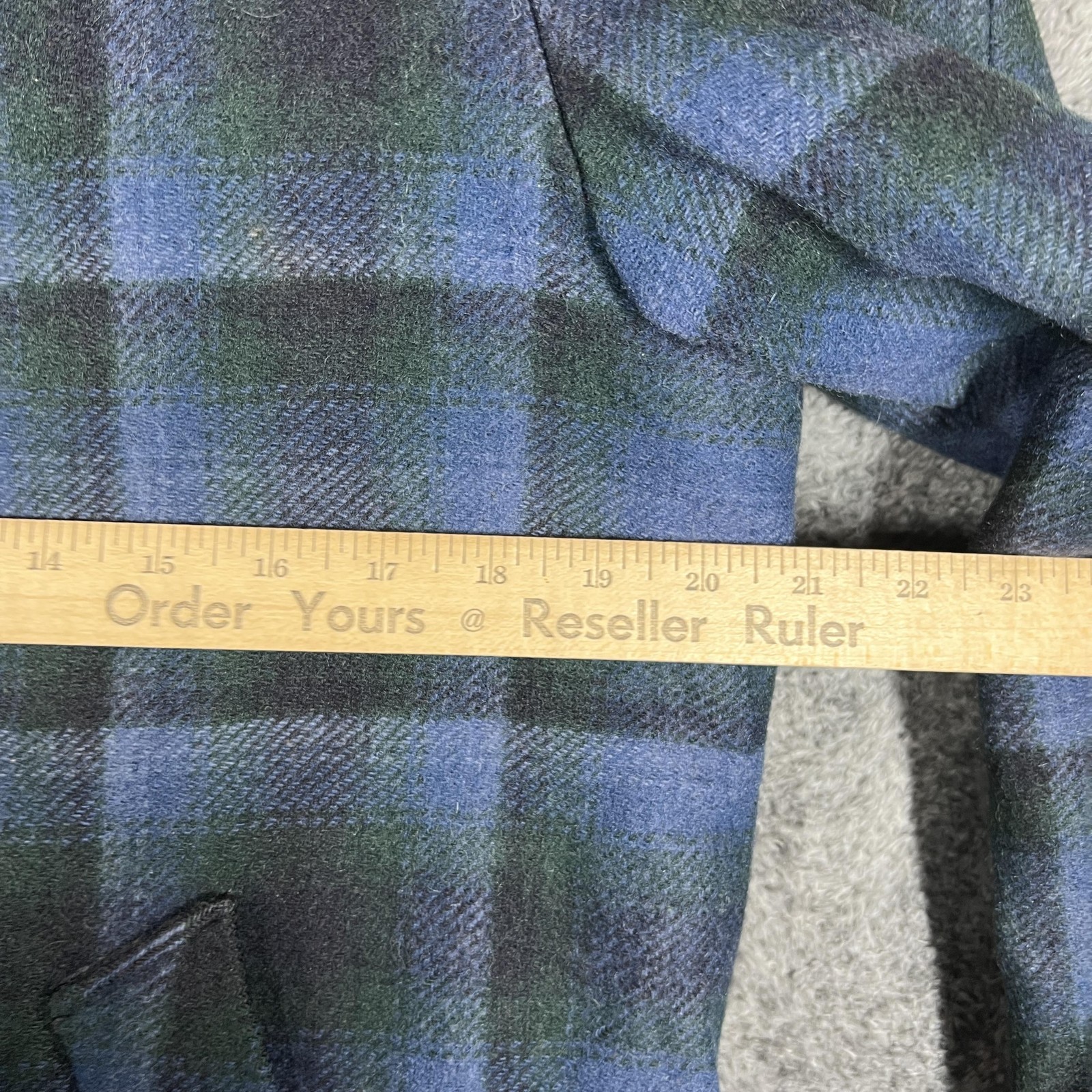 Vintage Pendleton Coat Mens 38 Blue Plaid Wool Overcoat Fur Trim Quilted 70s