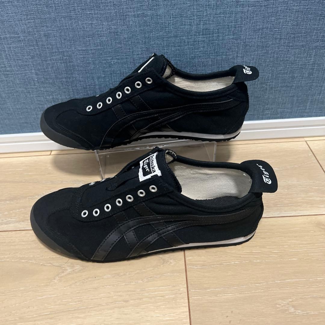 Onitsuka Tiger Mexico 66 Slip-On Men 7.5 US Black Good Condition