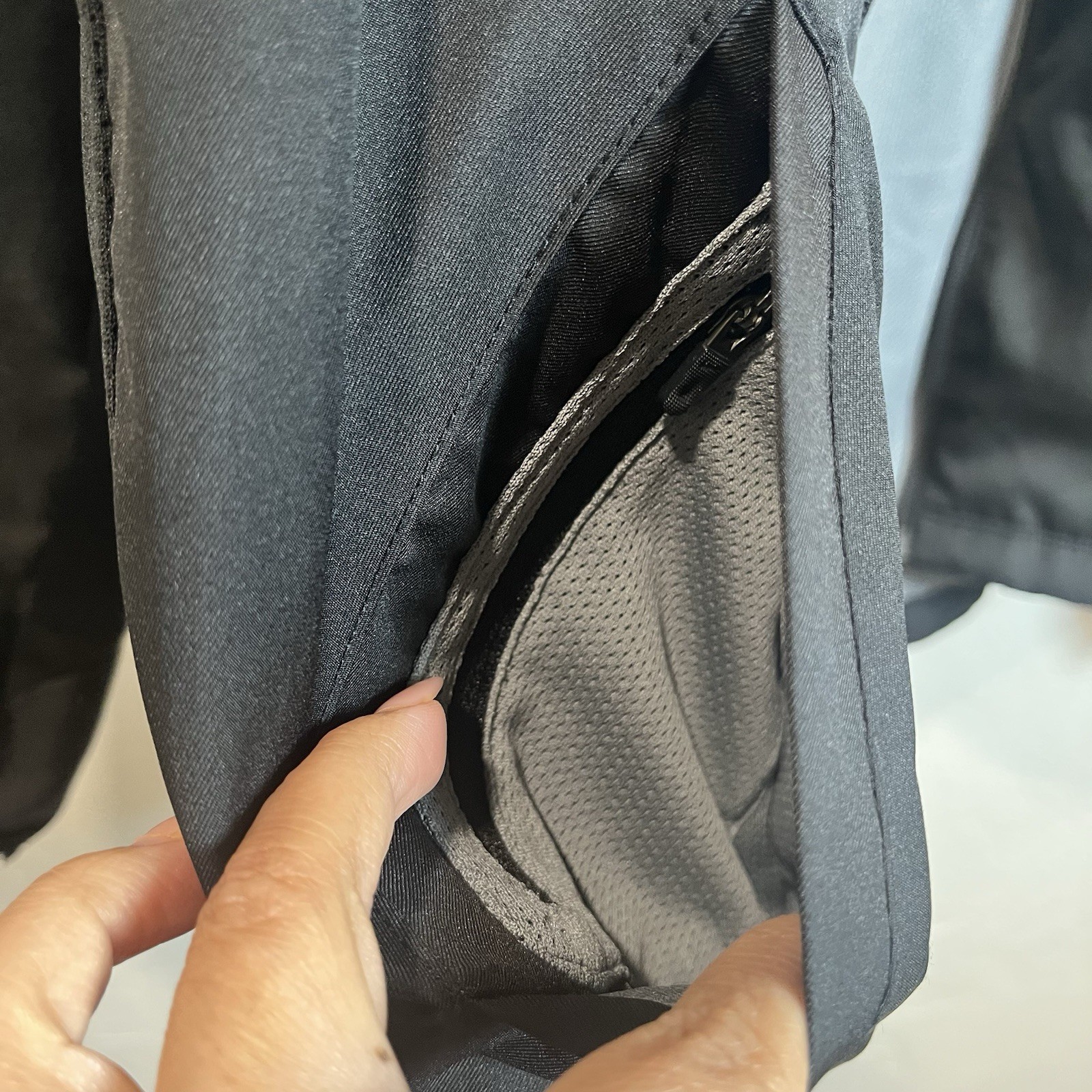 Nike Dri-FIT Hooded Jacket Men’s S Black Full Zip Running 897173-010