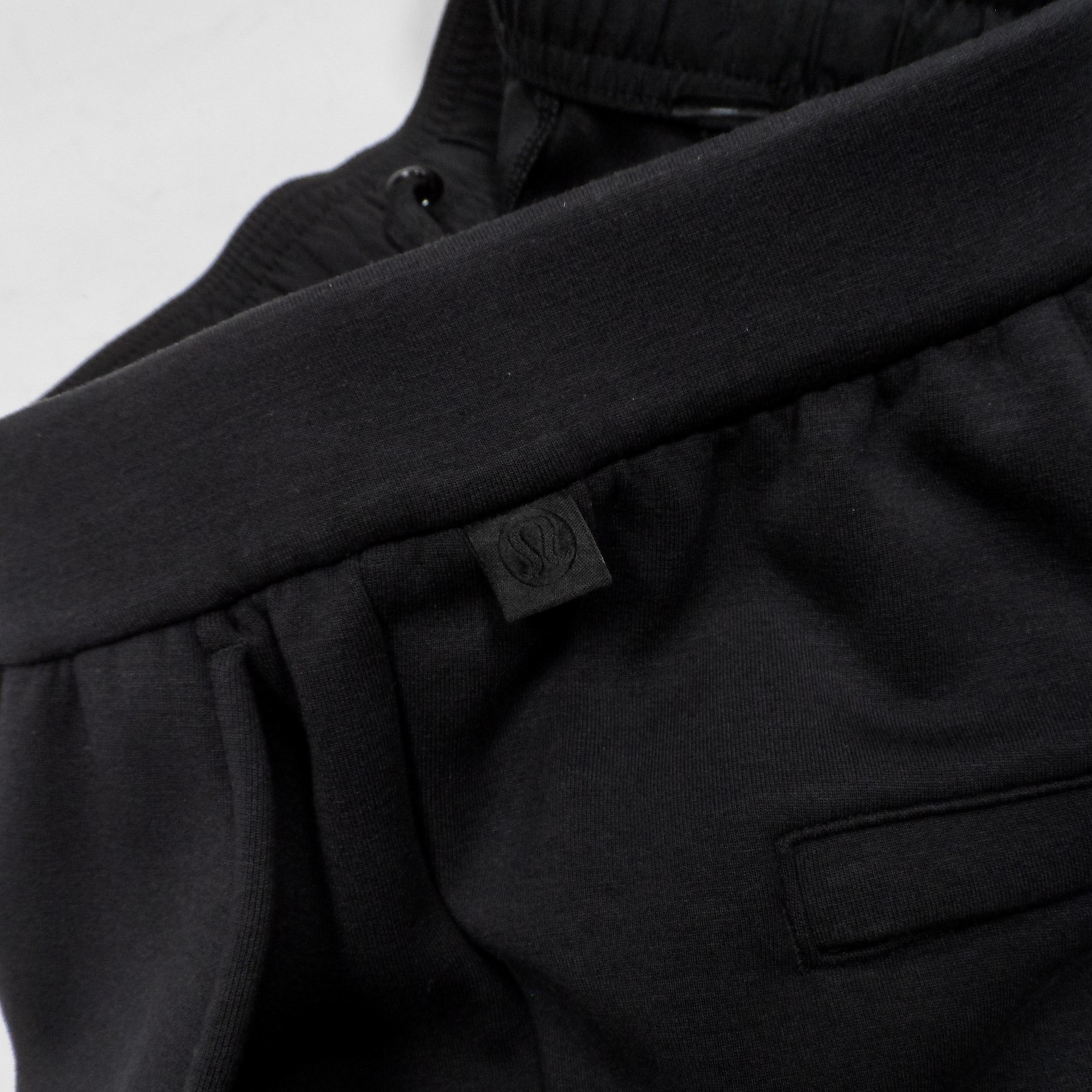 2025 Lululemon ‘Smooth Spacer Pintuck’ Black Drawstring Casual Pants – L Large