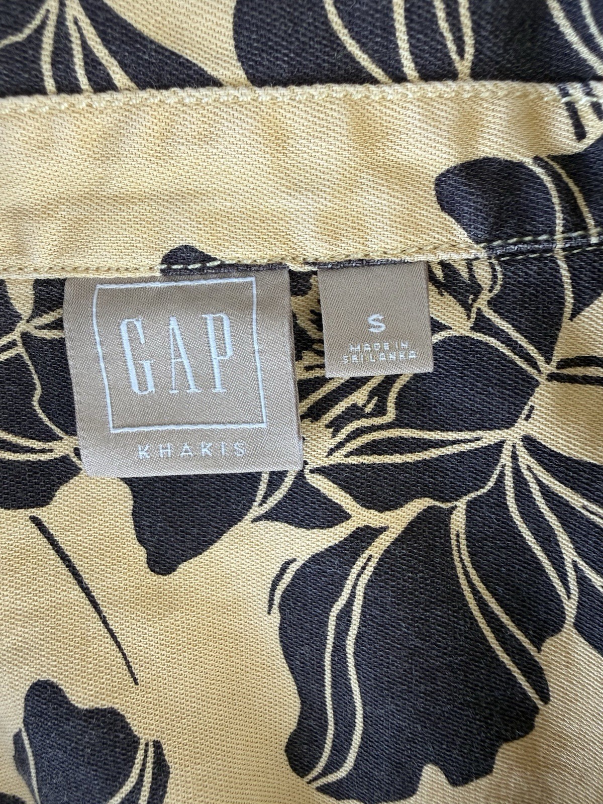 GAP Womens Short Sleeve Cropped Floral Button Front Shirt Mustard & Black Size S