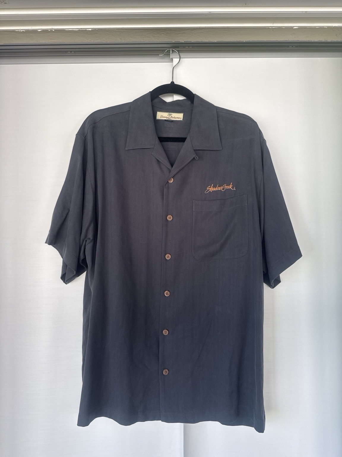 Tommy Bahama 100% Silk Camp Shirt Mens Medium Blue Shadow Creek Embroidered