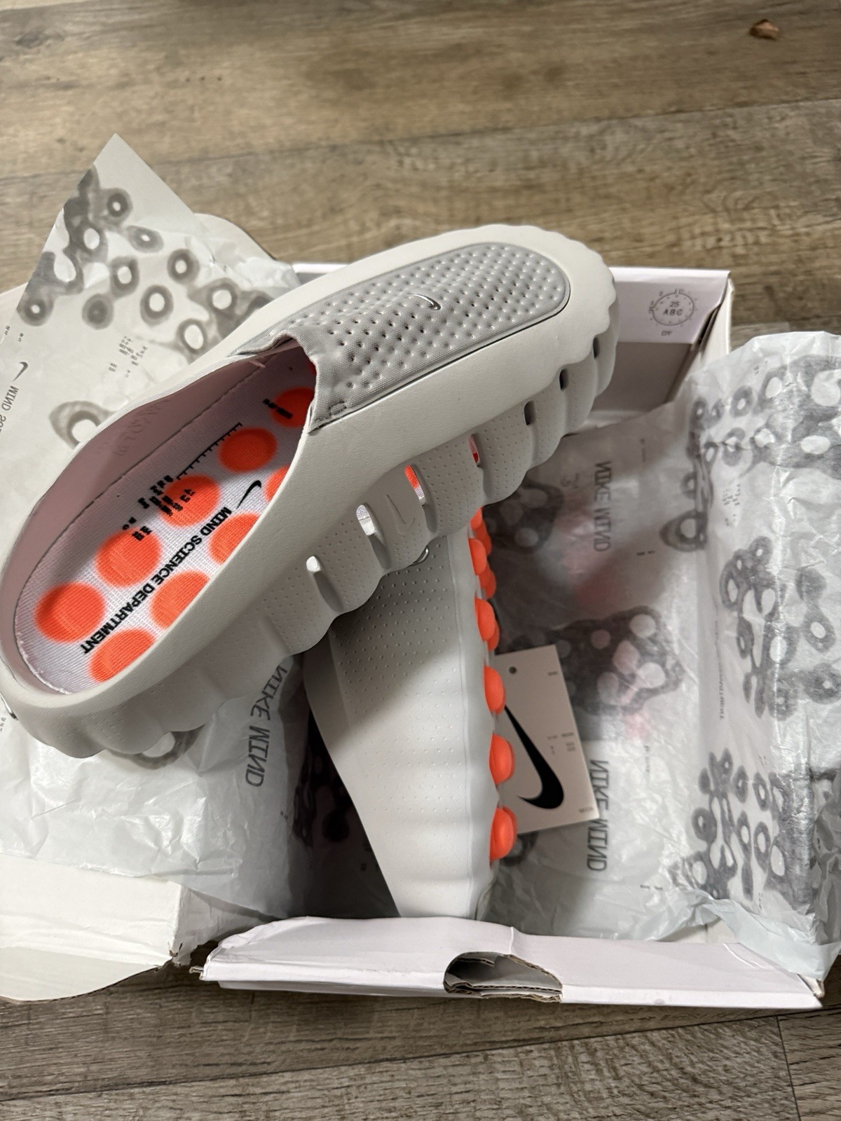 Nike Mind 001 Slip-On Slide Sandals Gray/Orange Rubber Logo Men’s US 9.5