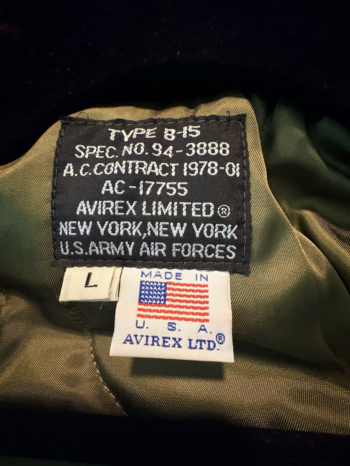 Avirex bomber jacket Size:L