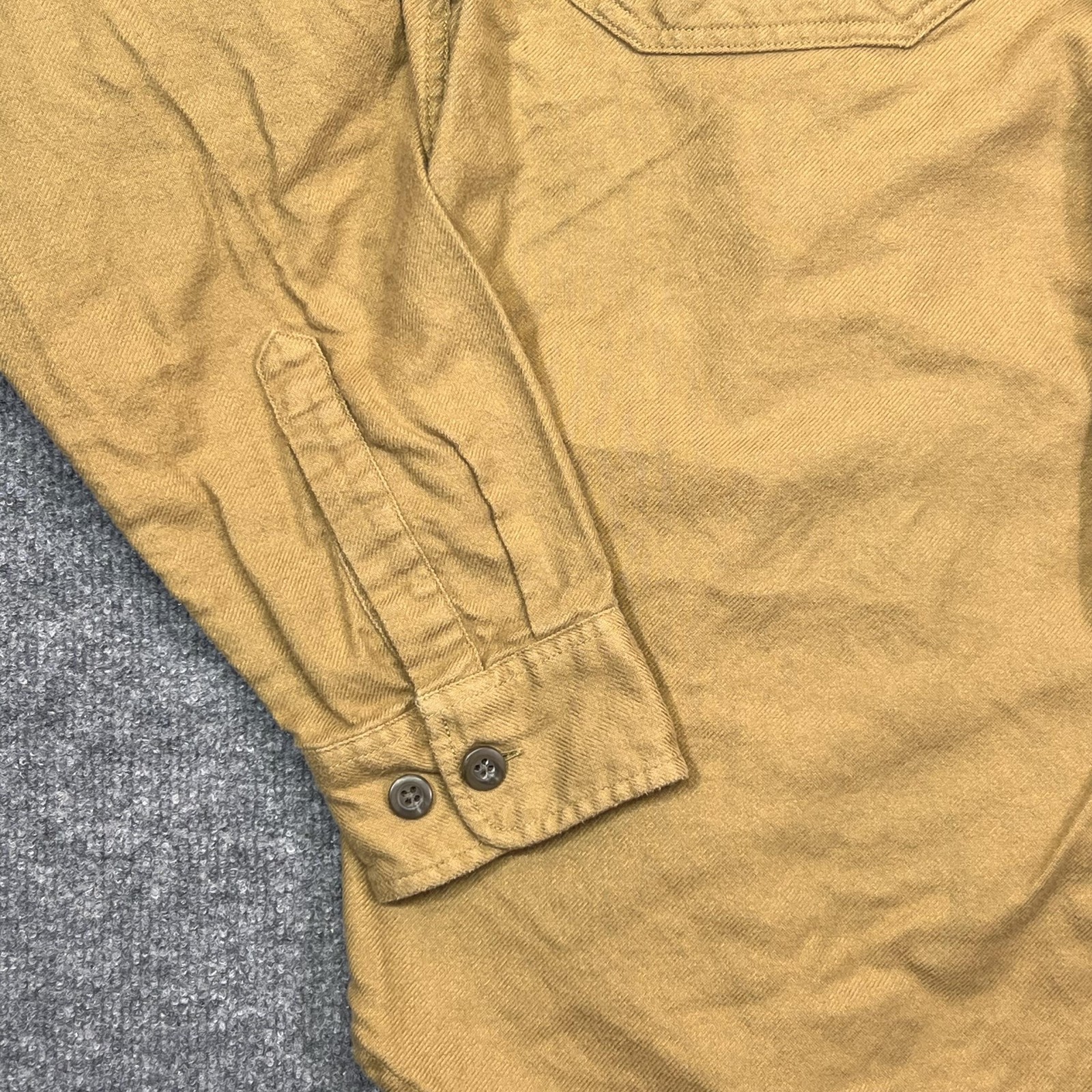 Pendleton Shirt Mens XL Beige Solid Twill Button Front Long Sleeve Casual