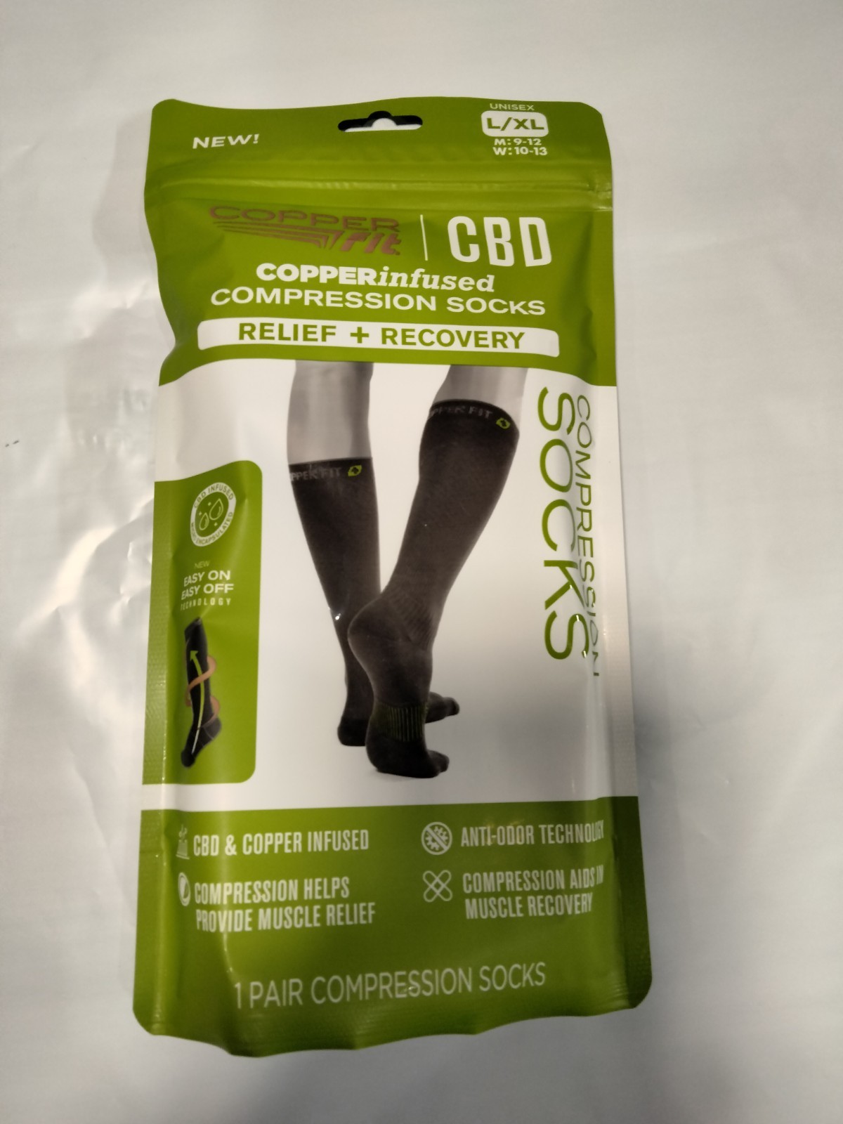 Copper Fit Energy Compression Socks L/XL Men 9-12 Women 10-13 1 Pair Black New