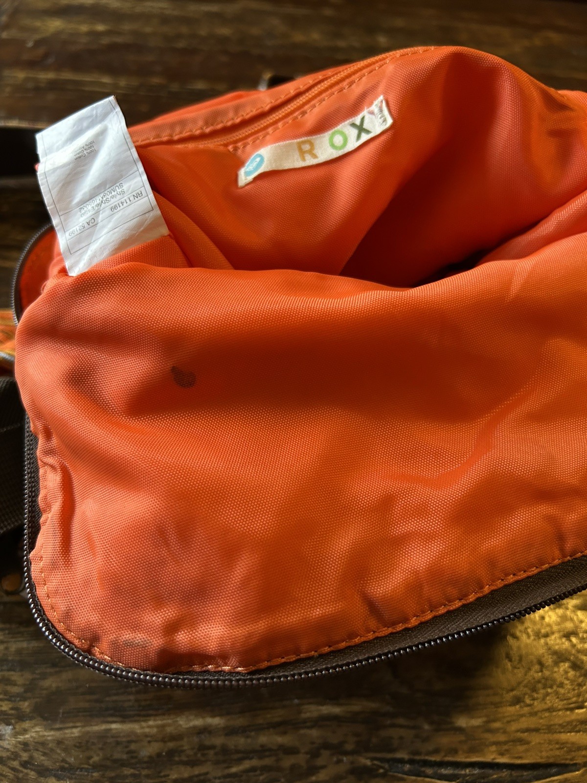 Roxy Vintage Backpack with a 70’s style.