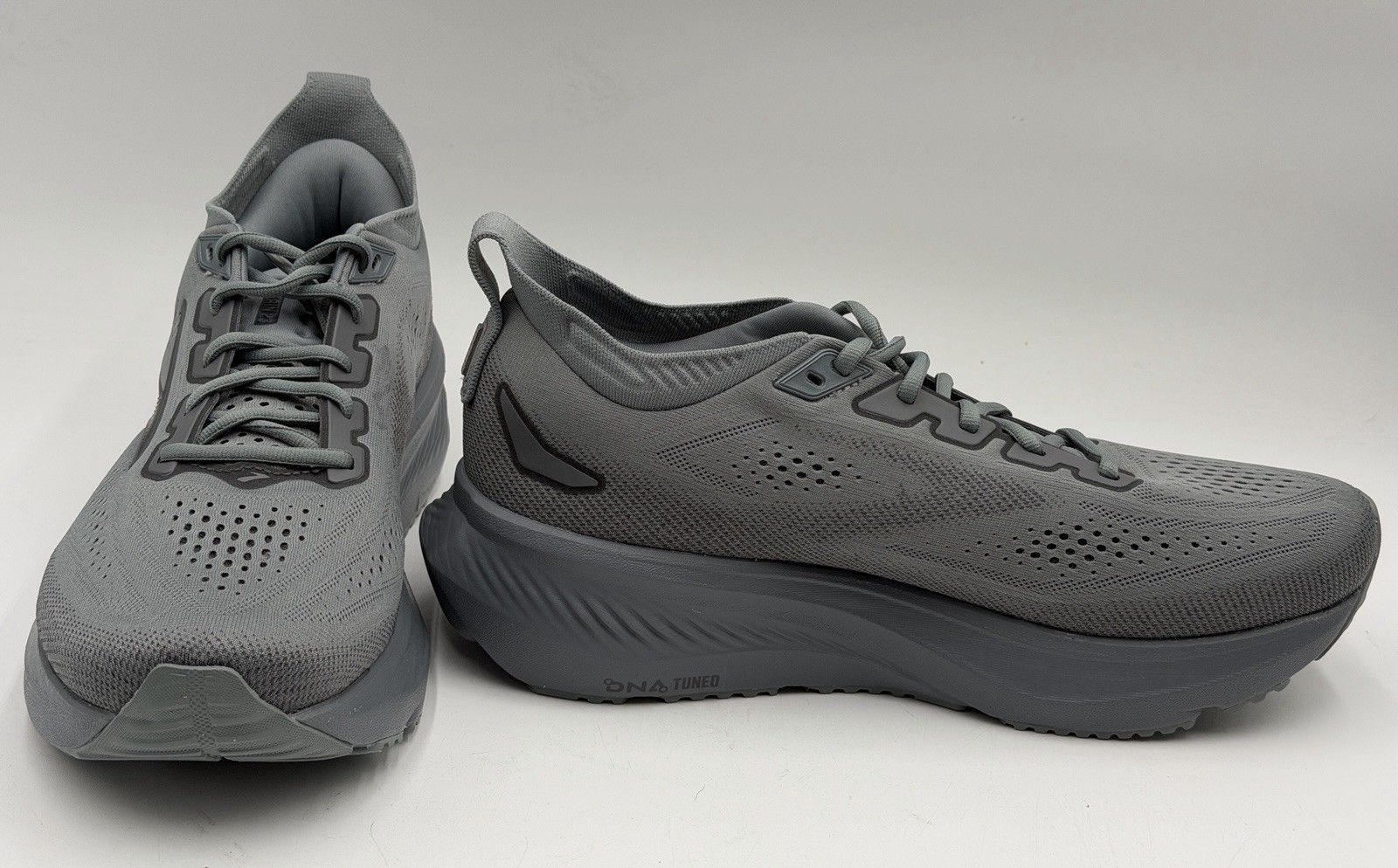 NEW BROOKS SZ 11 GLYCERIN 23 RUN & WALK cushion shoes men’s In Grey Pearl Black