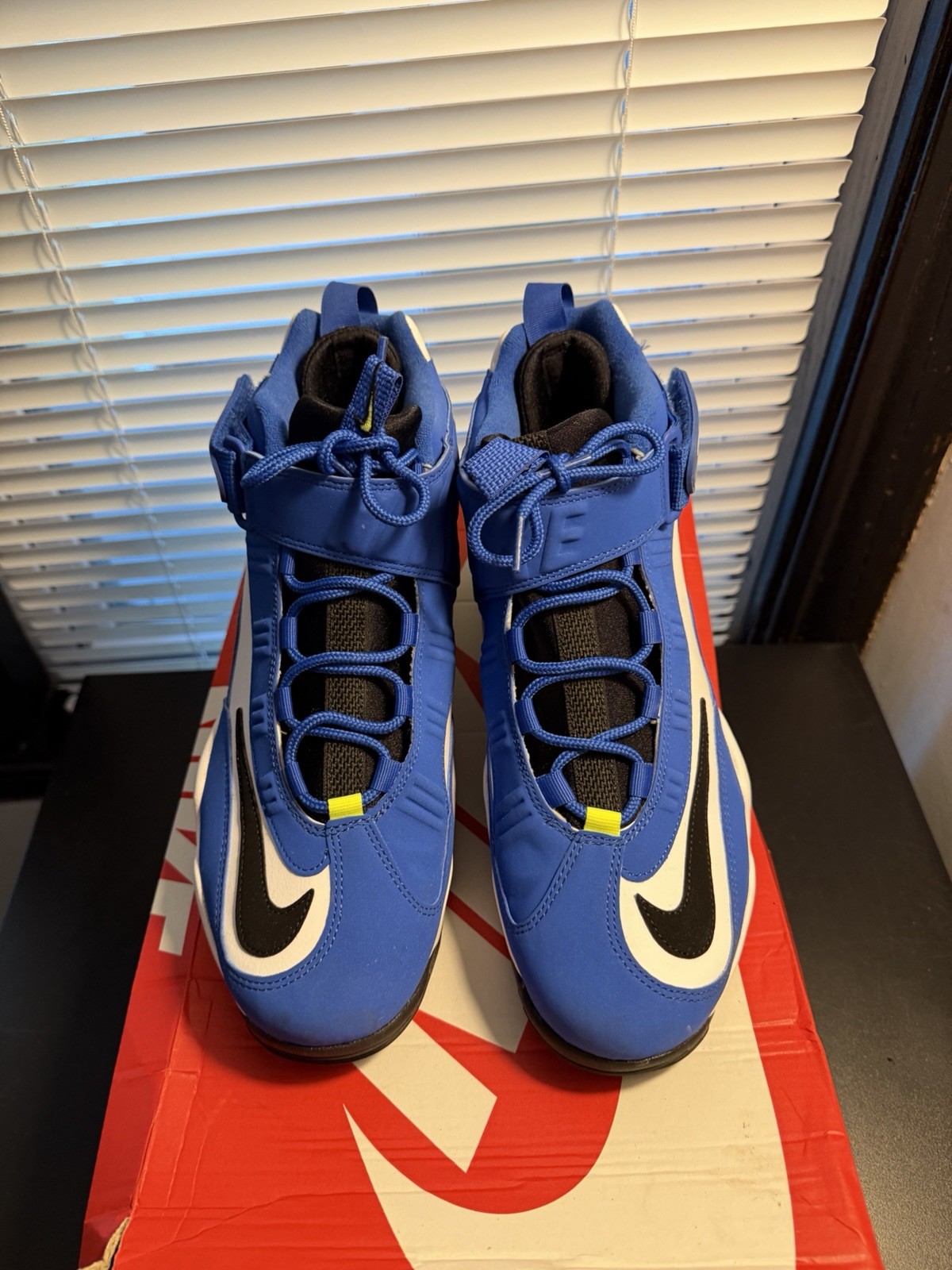 Nike Air Griffey Max 1 2021 Varsity Royal Size 11.5 VNDS