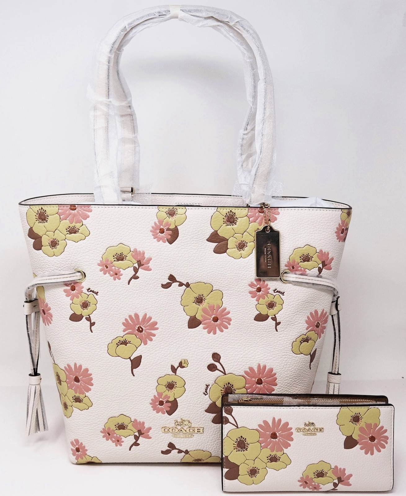 COACH Andy Chalk Floral Leather Drawstring Tote Bag & Wallet Set CH549