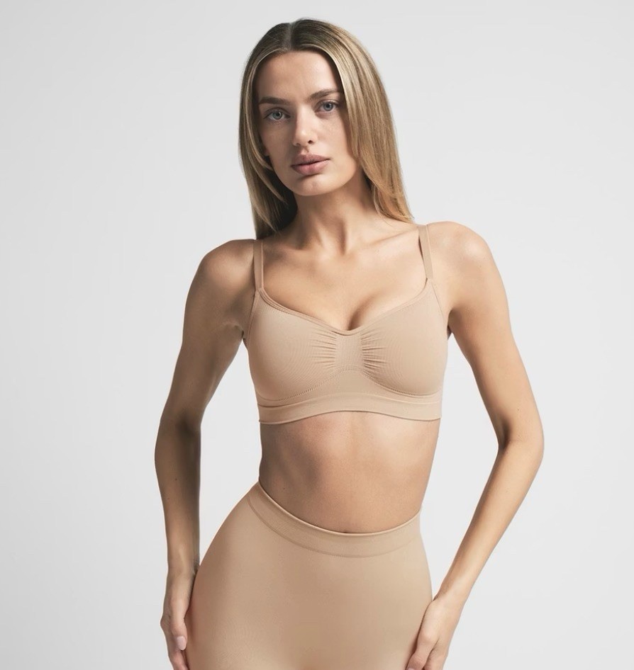 SKIMS SEAMLESS SCULPT BRALETTE in CLAY $44 | PICK SIZE