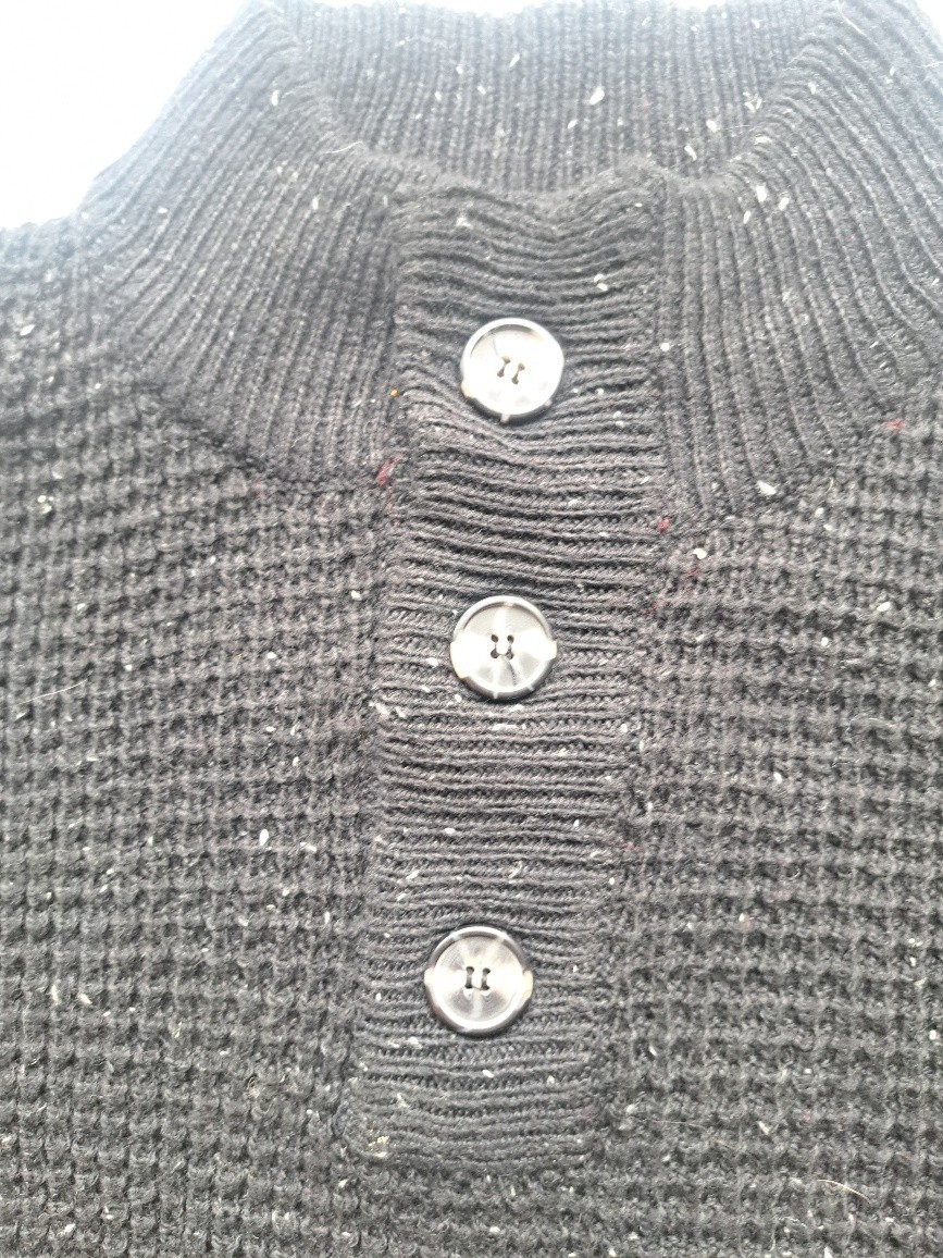 True Rock Men’s Black Textured Knit Sweater Mock Neck 3-Button Placket Size L/XL