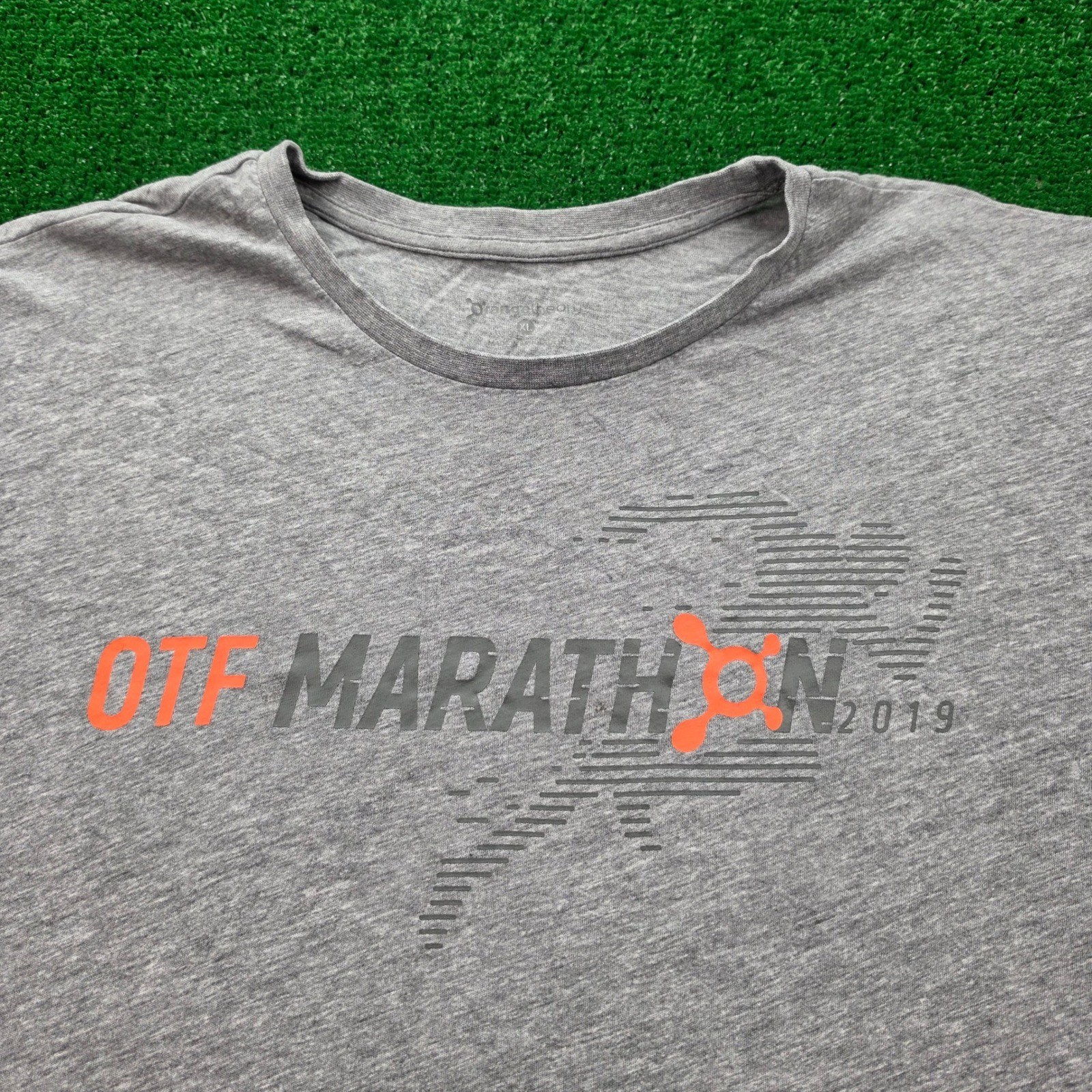 Orangetheory Fitness OTF Marathon 2019 Tshirt Mens XL Gray Gym Running Tee