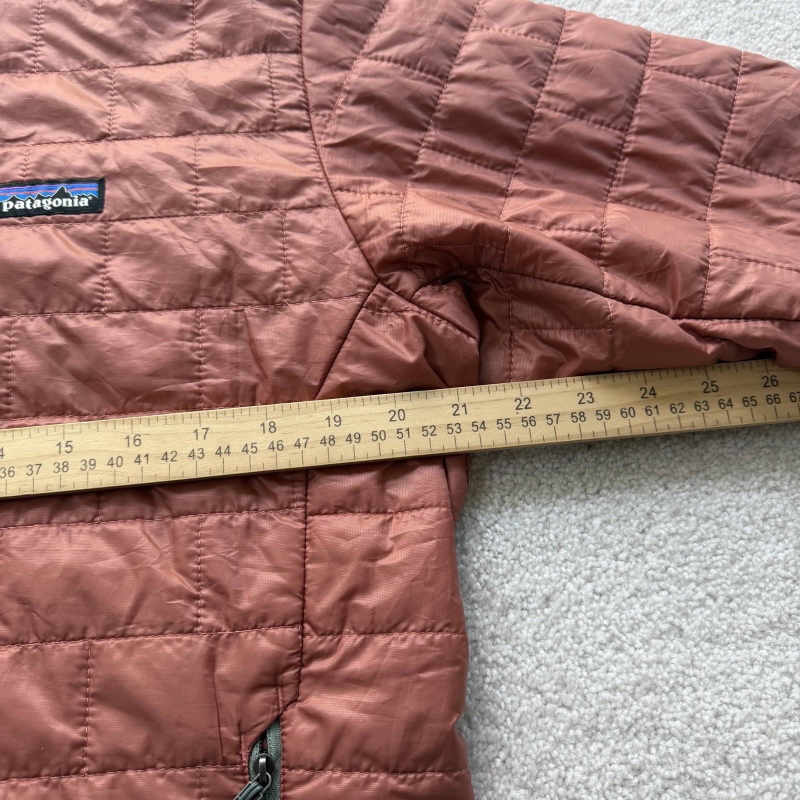 Patagonia Nano Puff Jacket Men’s Quilted Medium Burl Red Full Zip Outdoor 84212