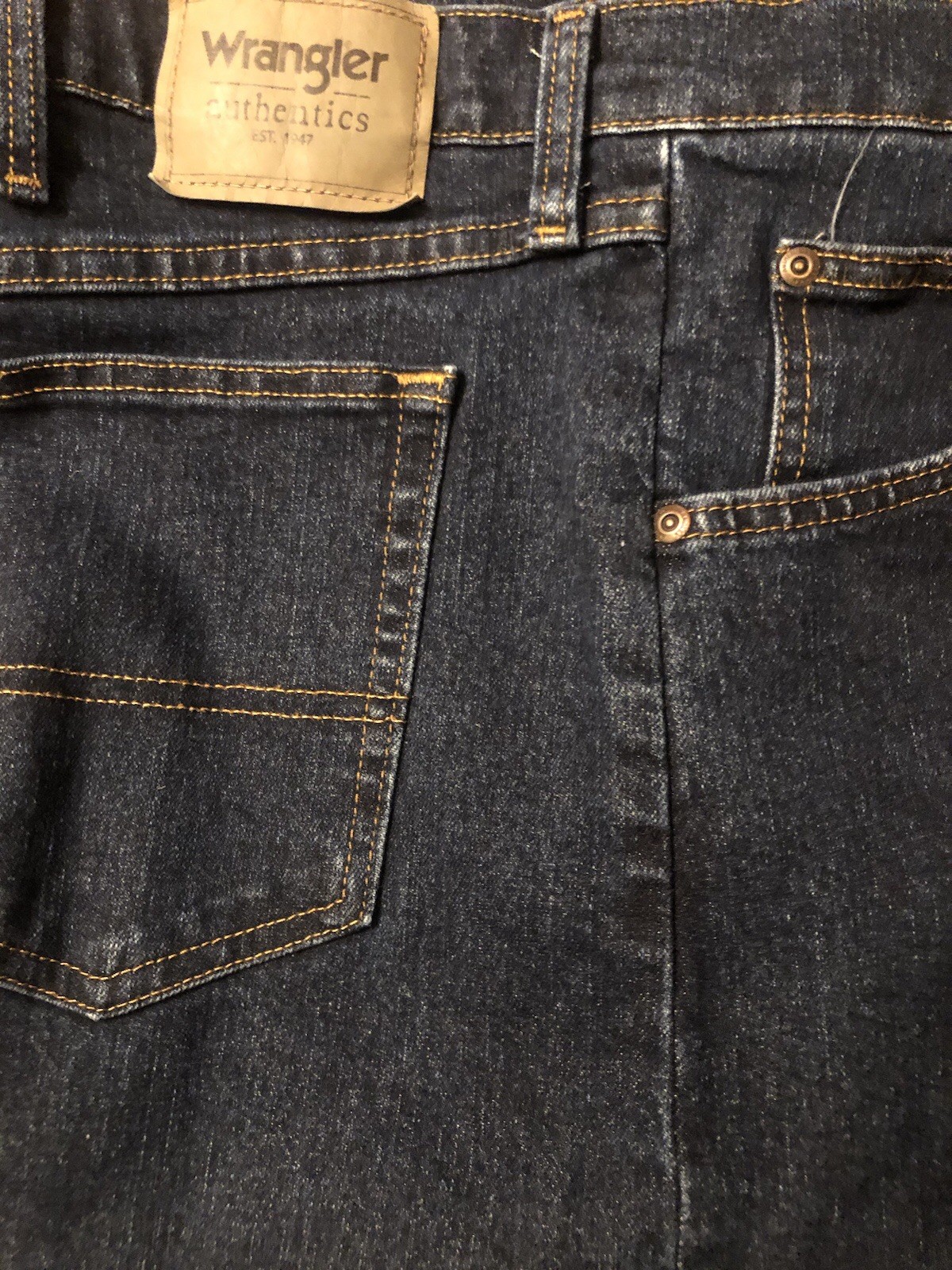 Wrangler authentics mens jeans Size 40 X32 Were Washed But Never Worn