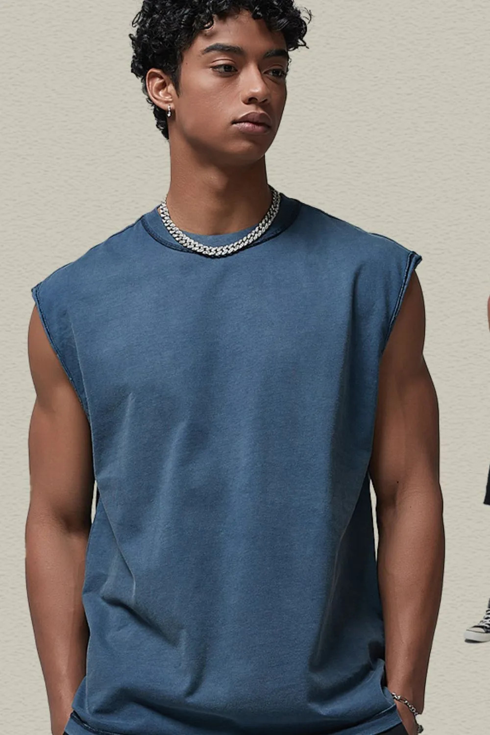 AlphaCloth Men’s 100% Cotton Washed Round Neck Sleeveless Top Casual