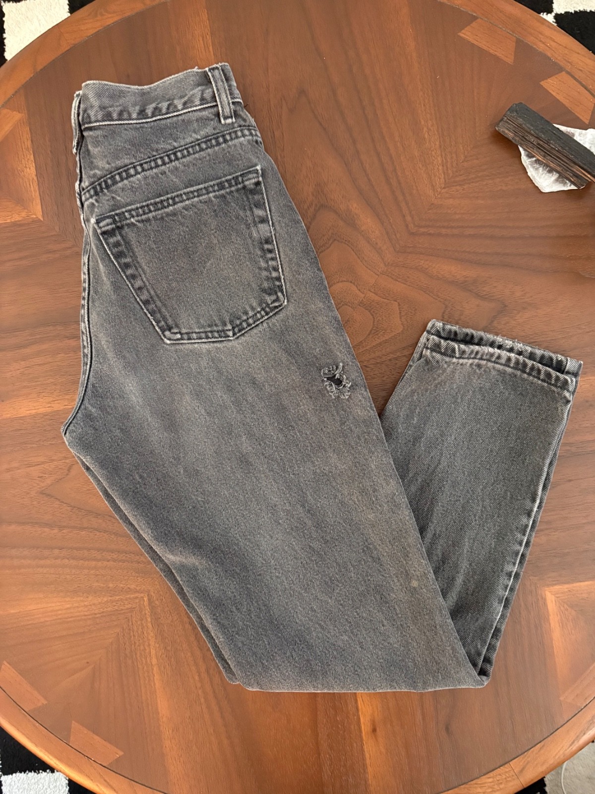 Vintage Y2K Gap Embroidered Women’s US0 25×28 Grey High Rise Straight Leg Jeans