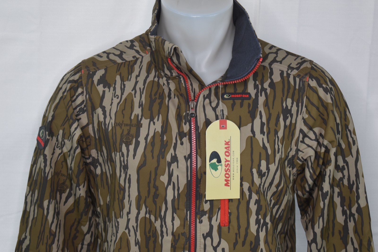NWT MOSSY OAK Medium Men’s Full Zip Poly Spandex Mid Season Camouflage Jacket