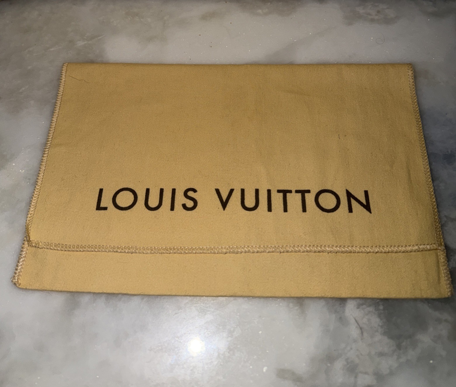 Authentic LOUIS VUITTON Envelope Style DUST BAG 10 X 6 Inches.