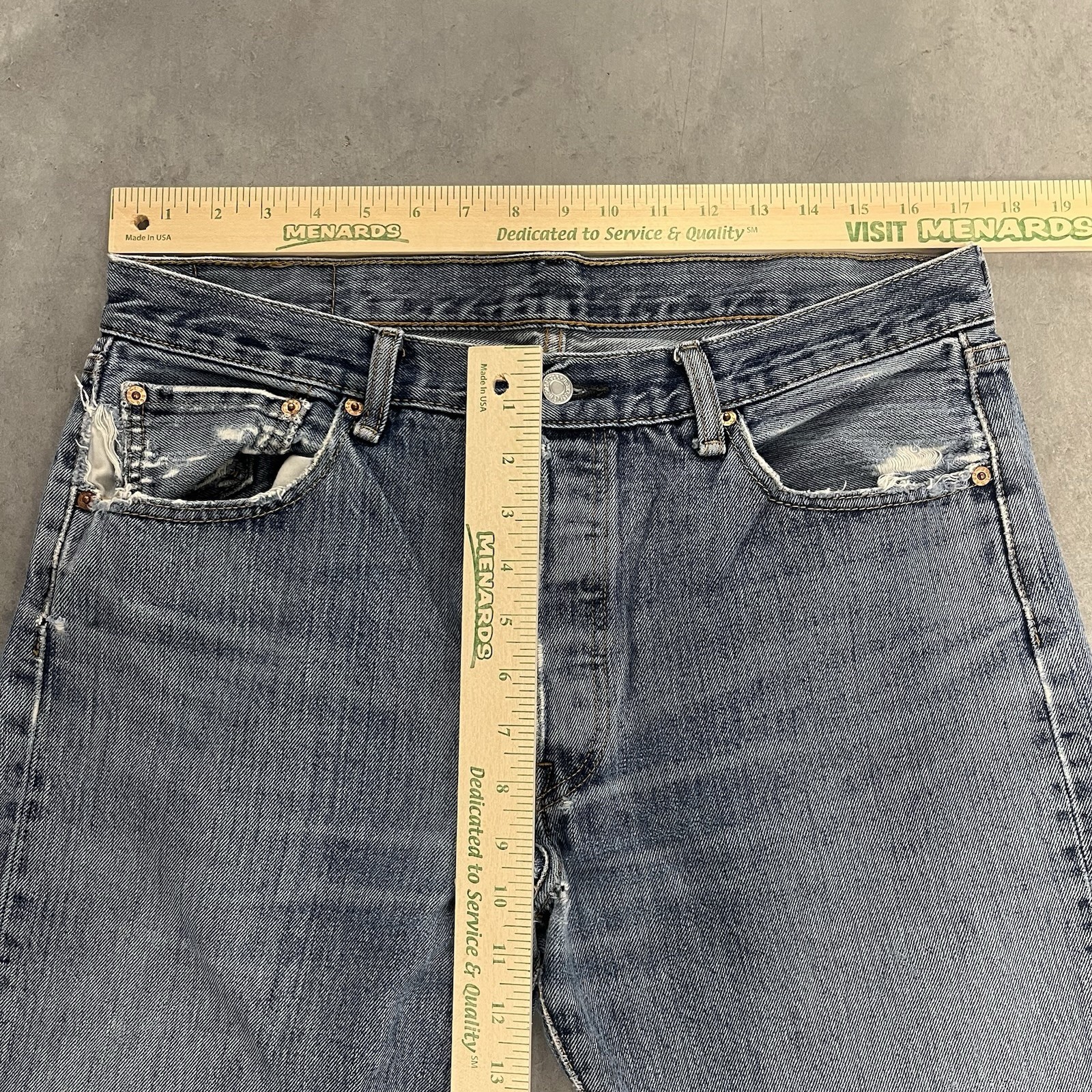 2000s Levi’s 501xx Button Fly Men’s Jeans Vintage Size 34×34
