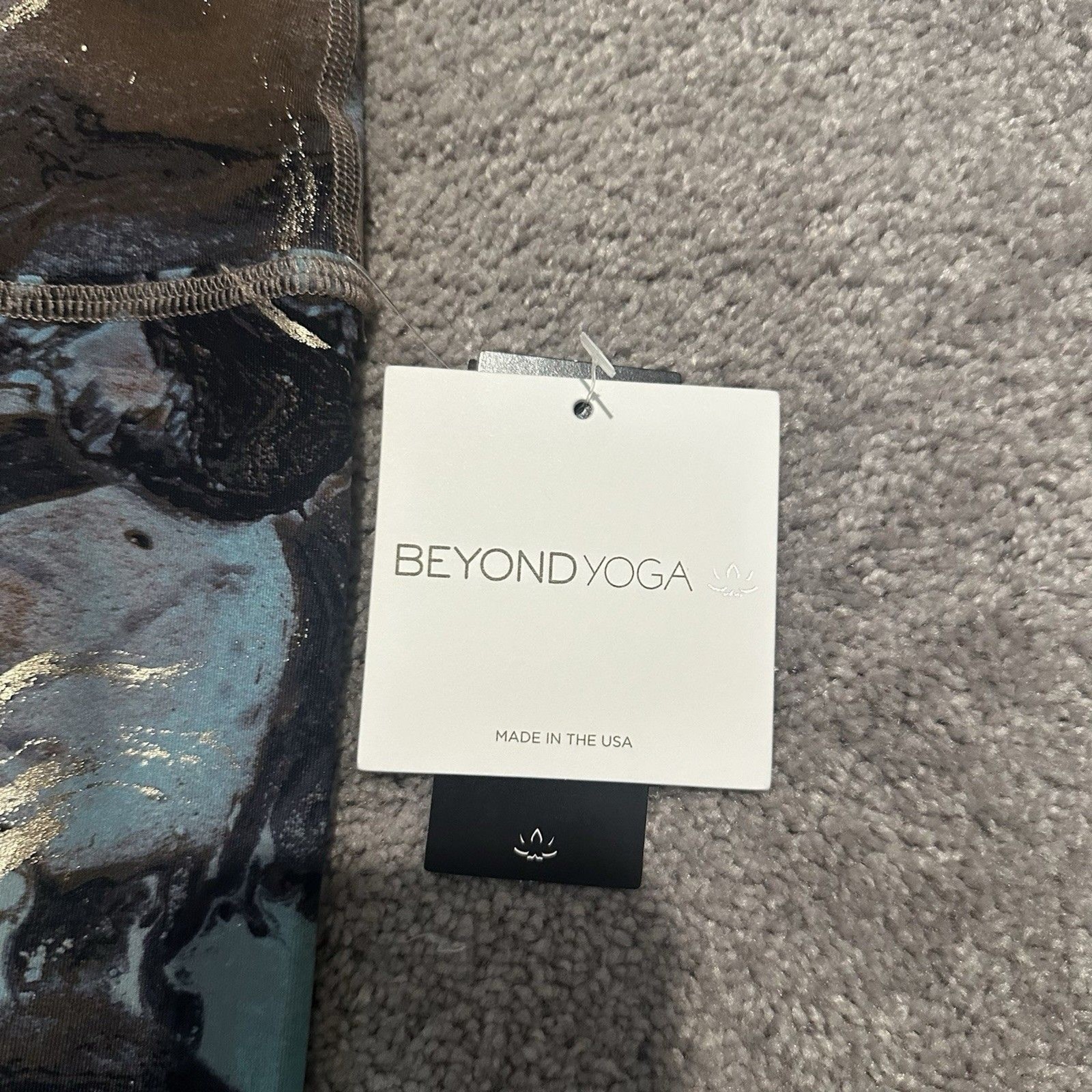 Beyond Yoga Leggings $110 M Blue Gold Marble High Waist Midi Gym Workout Running