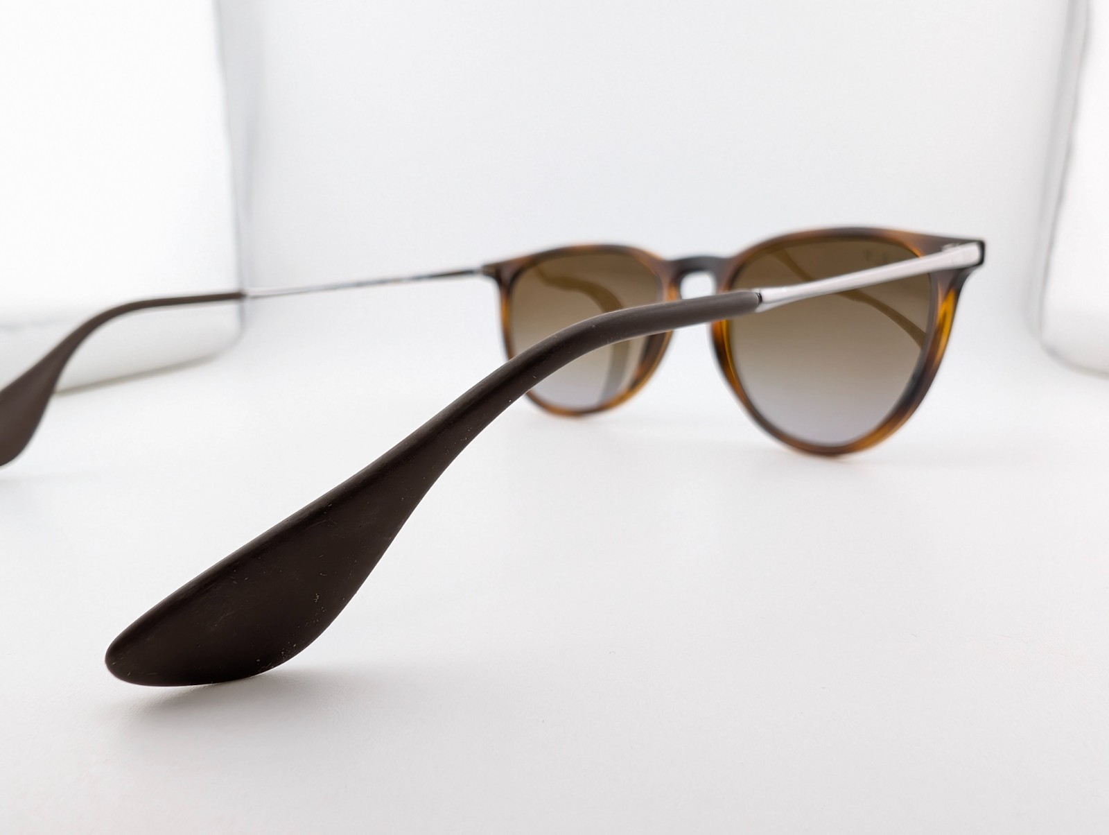 Ray-Ban Sunglasses Polarized Lenses, Erika RB4171 710/T5 3P, 54-18-145, Thailand