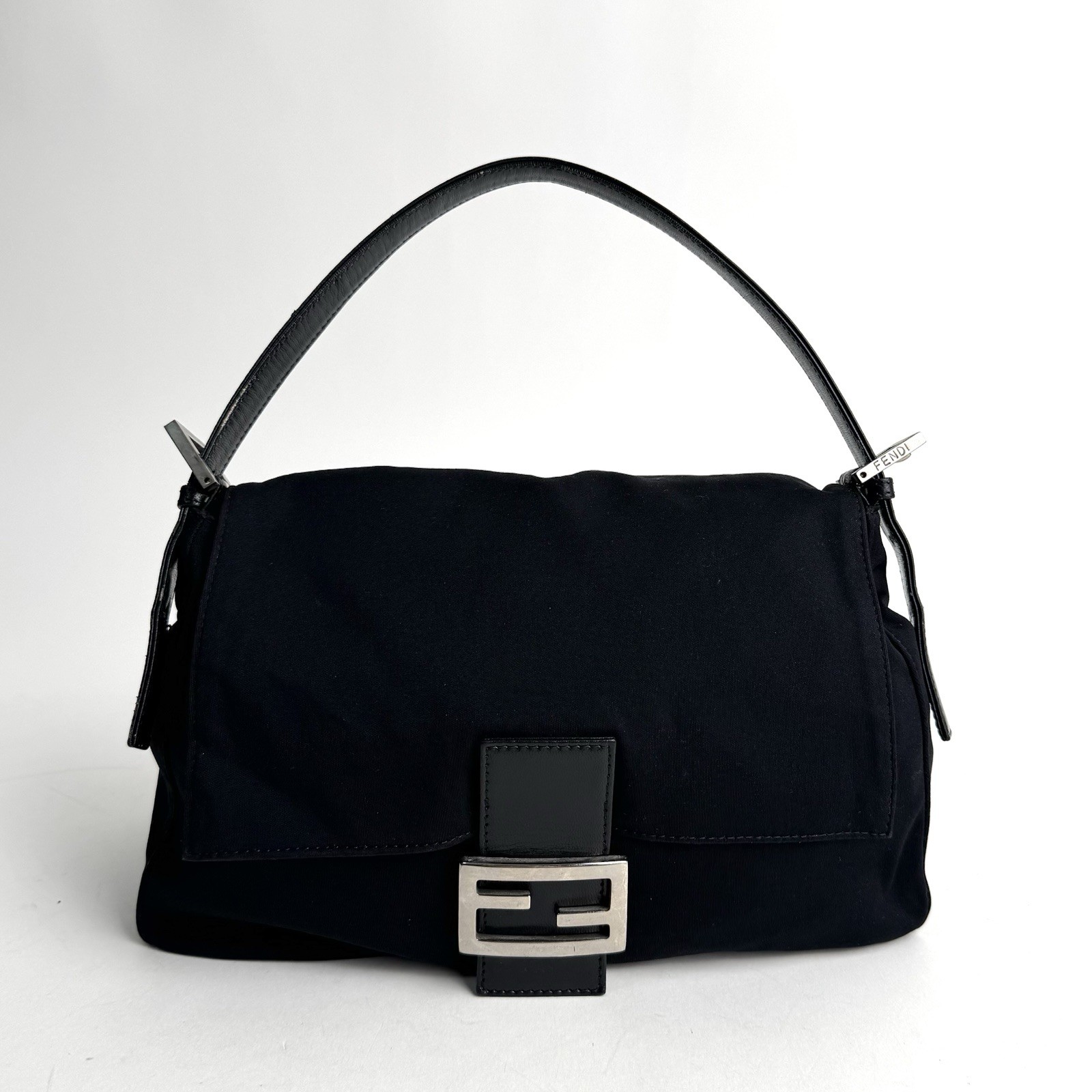 Auth Fendi Cotton Jersey Mamma Baguette FF Logo One Shoulder Bag Black Y2K