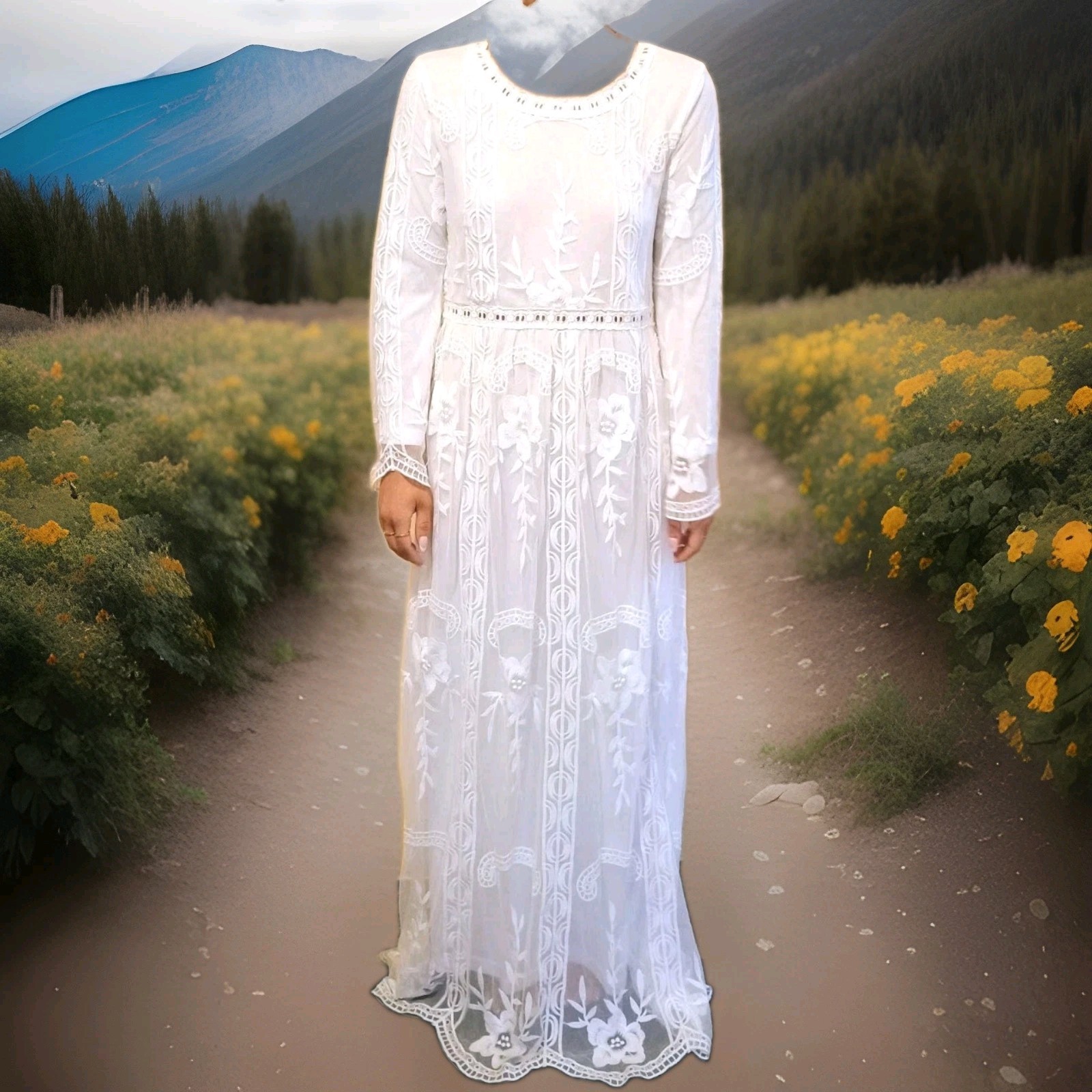 Lace cotton/ poly wedding dress long sleeve. Sz S