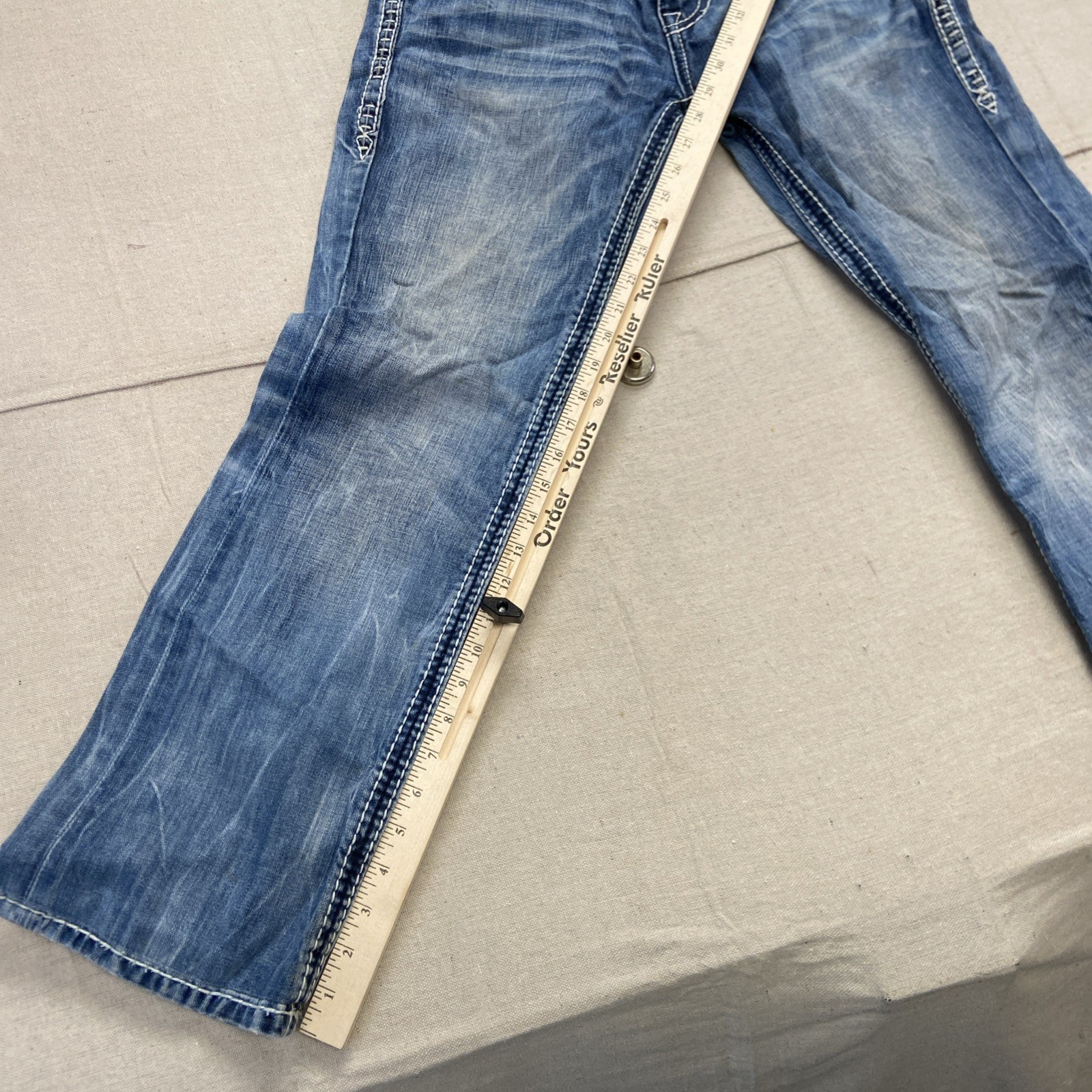 Rock Revival Jeans Men’s 30 x 29 En Medium Wash Buckle Denim Bootcut