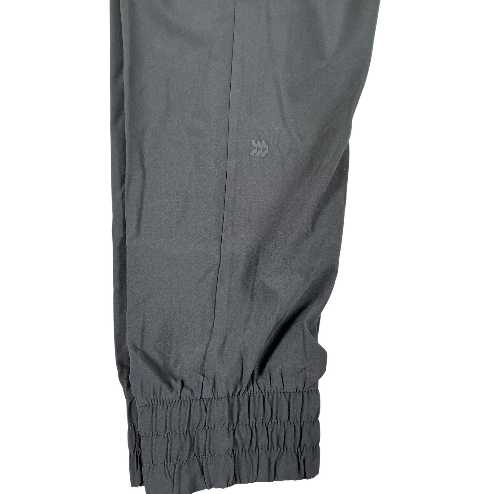 All In Motion Womens Medium Cargo Jogger Pants Black UPF 50+ Stretch NWT