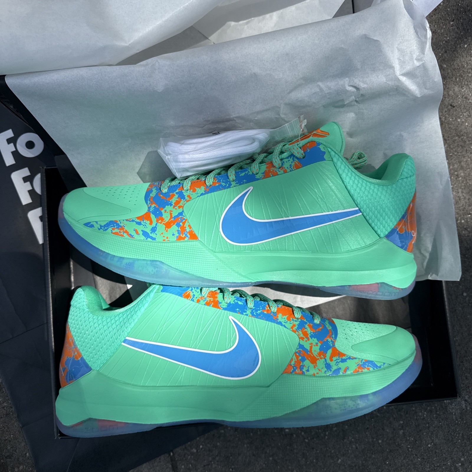 Nike Kobe 5 Protro Jalen Brunson PE NY vs. NY IX1200-300 (Size 12 US) *IN HAND*