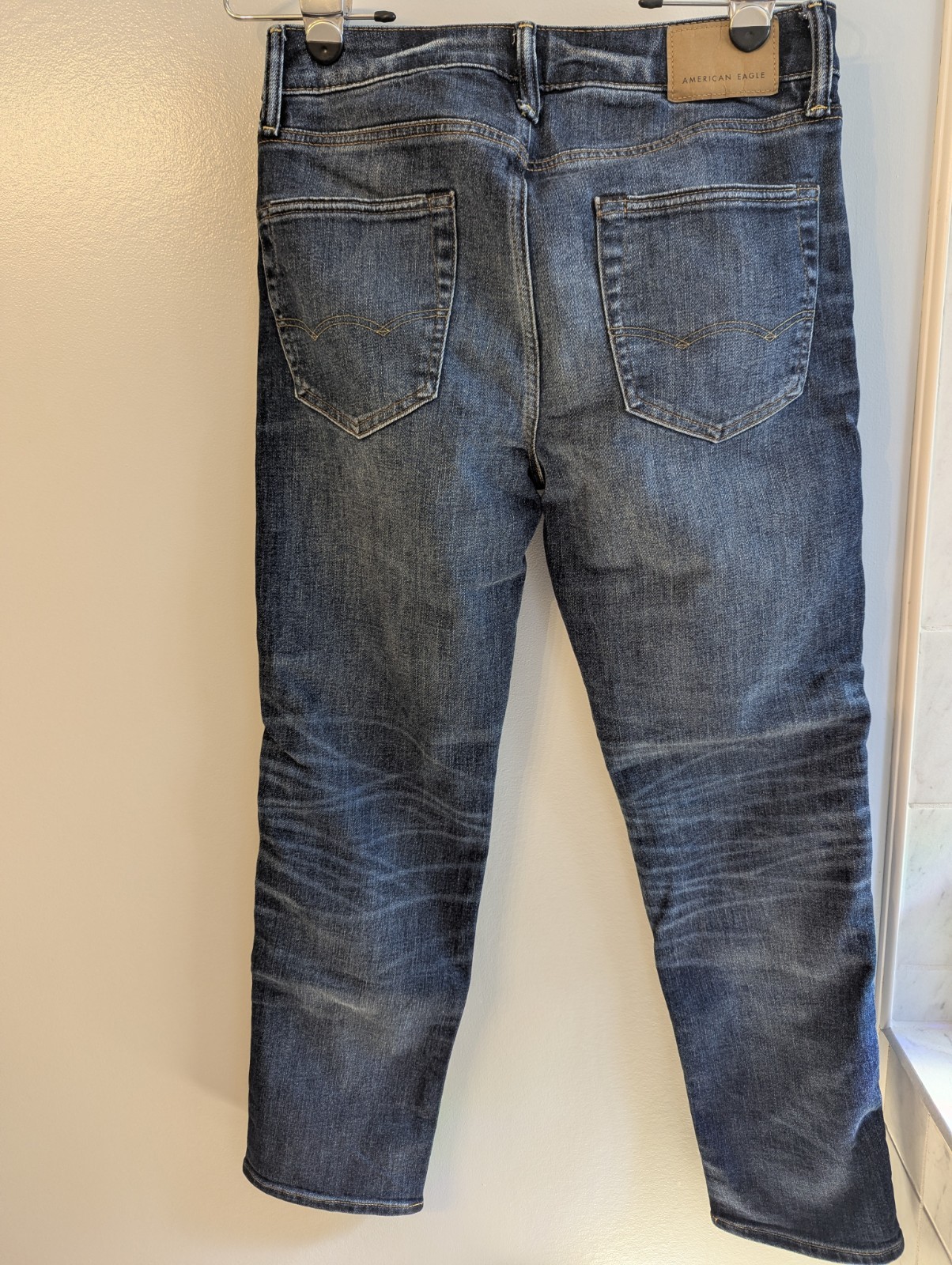 American Eagle Outfitters AirFlex+ Temp Tech Athletic Straight Blue Jeans 29×30