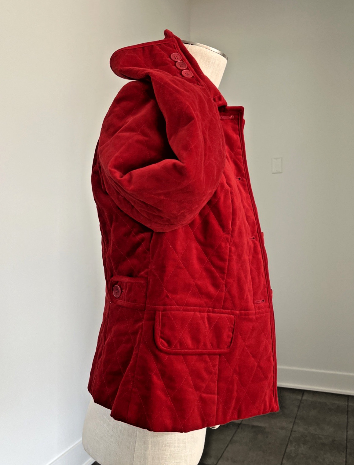 Talbots Red Cotton Velvet Jacket sz 6 Quilted Button Close EUC!