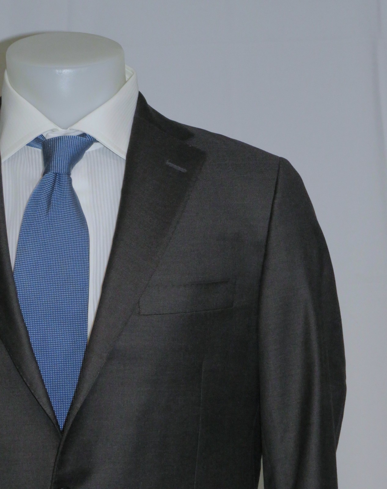 Hickey Freeman Beacon Loro Piana 150 Yellow Label Solid Charcoal Suit Jacket 40R