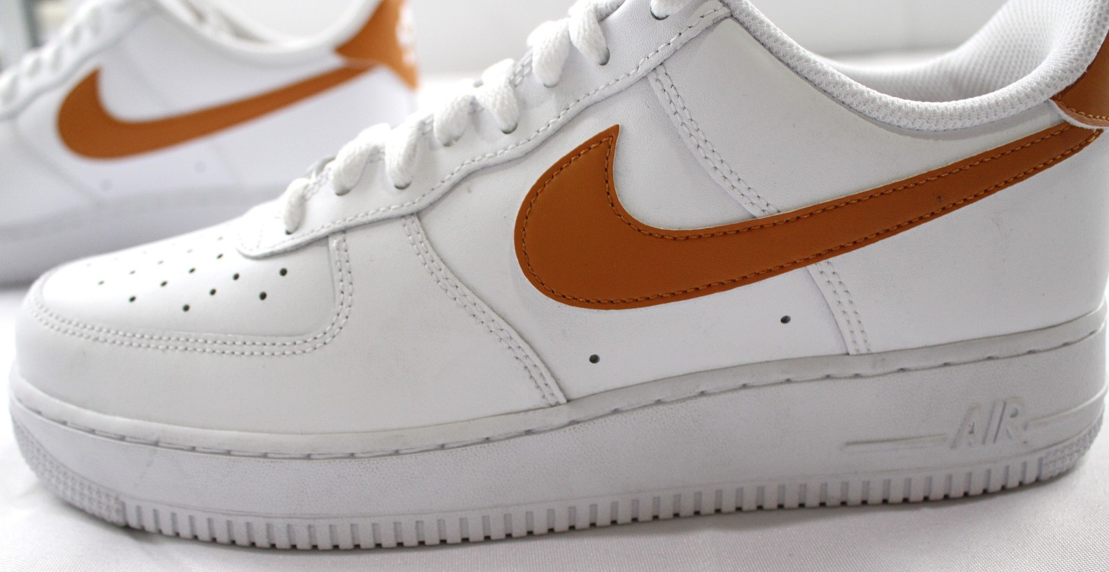 Nike Men’s Air Force 1 ’07 Low Sneakers CD4 White/Monarch FJ4146-115 Size US:10