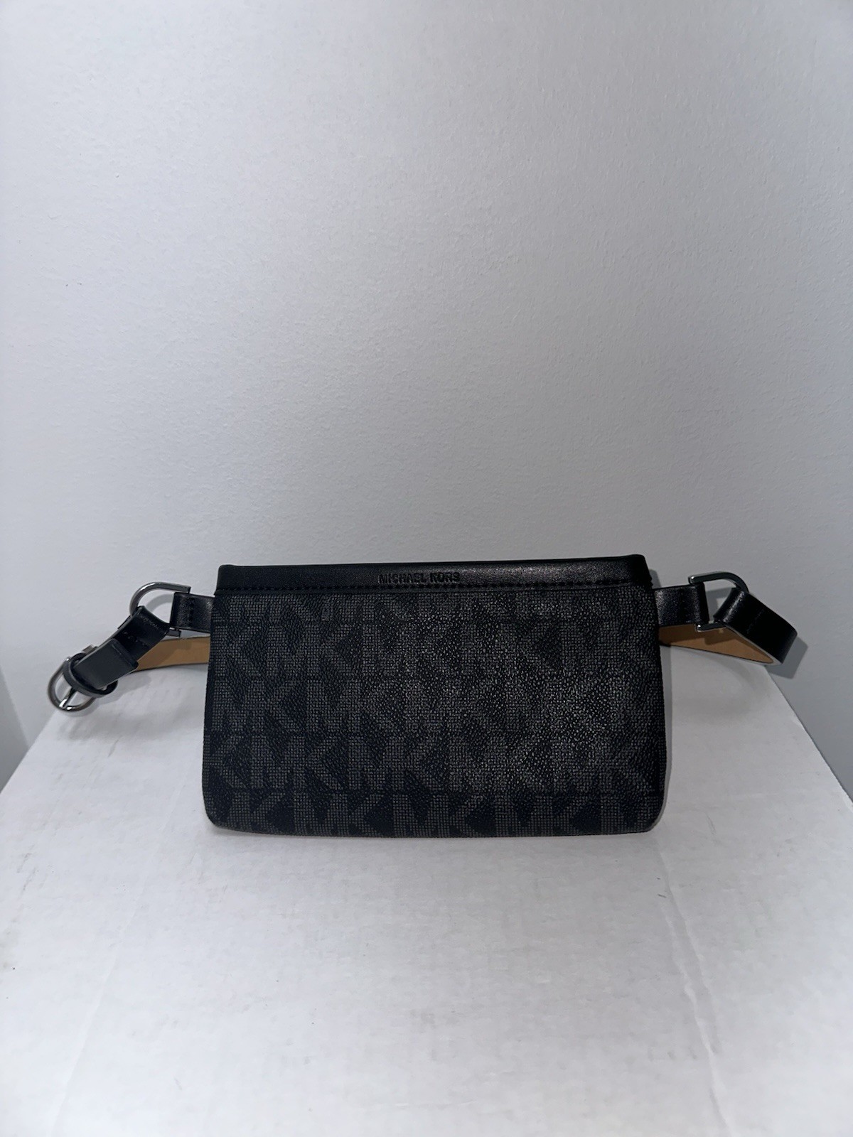 Michael Kors Black Logo Shoulder Bag Pebbled Silver Hardware Designer
