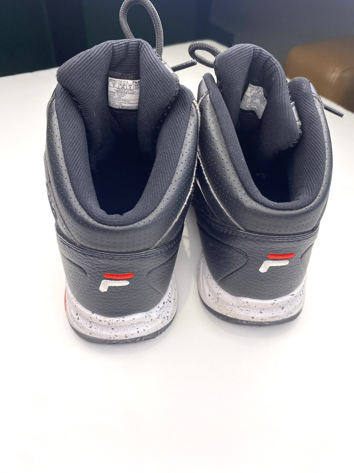 Fila Spitfire Women’s Sneakers Size 6 AUS / 36 EUR /4 US Cleats Black