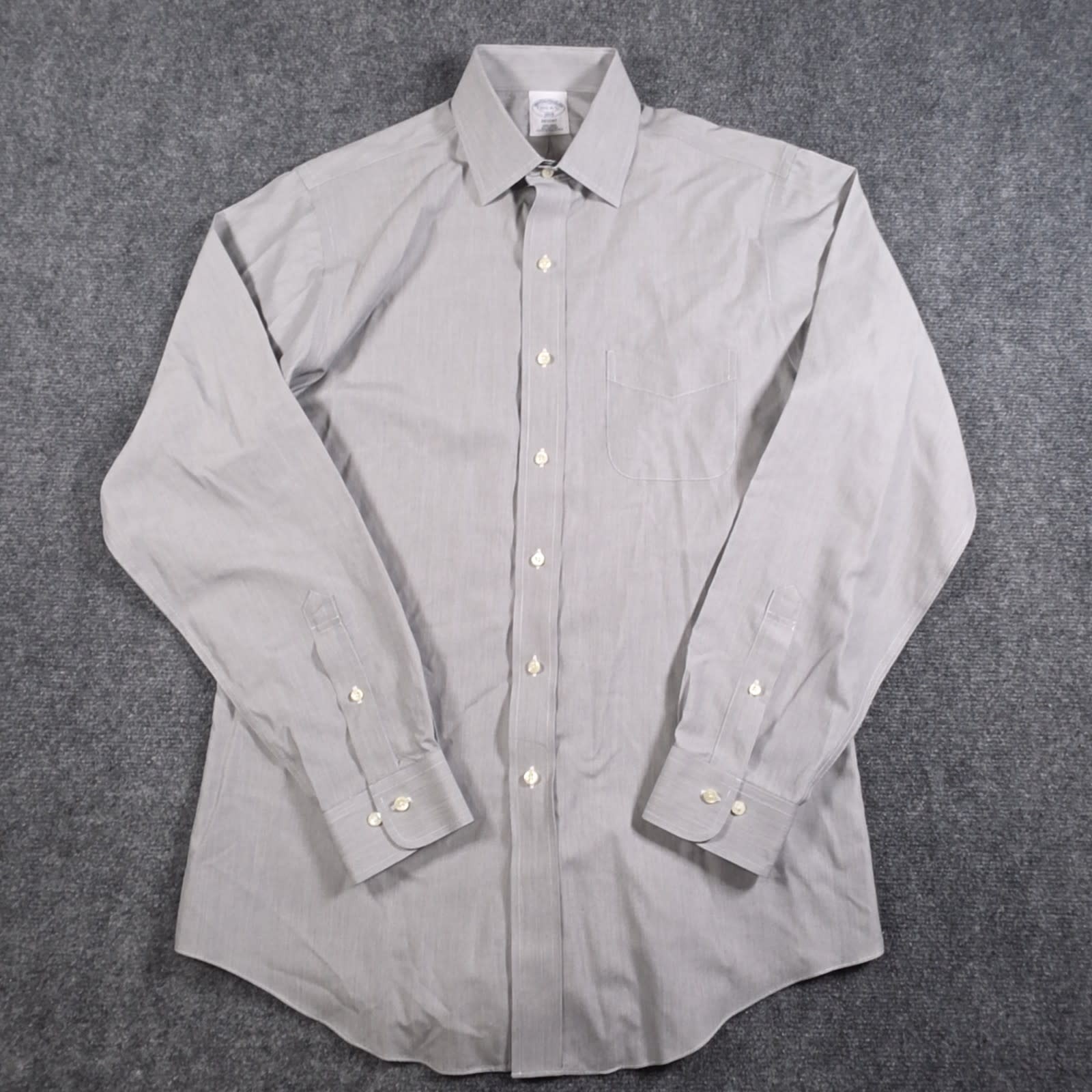 Brooks Brothers Dress Shirt Mens 15.5-34/35 Gray Regent Fit Button Non-Iron