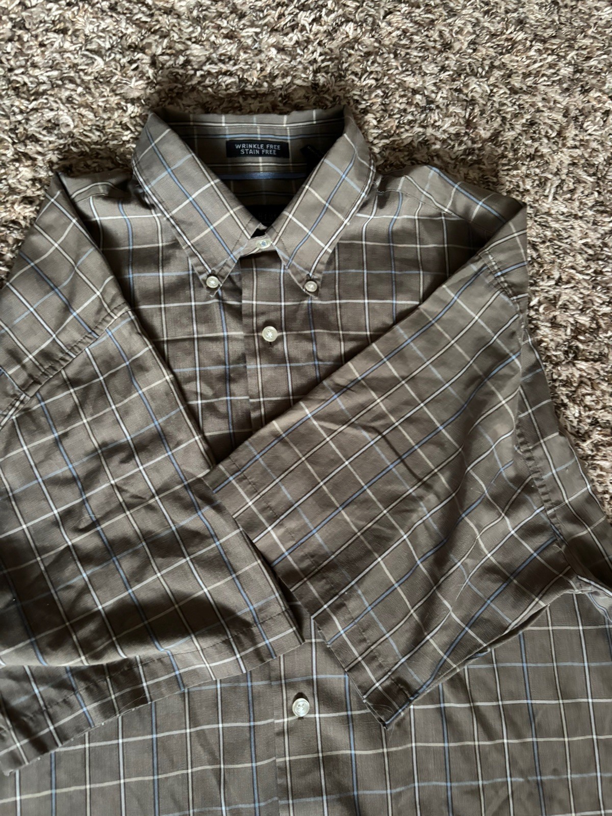 Van Heusen Men’s Wrinkle Resistant Plaid Button-Down Shirt Gray Blue White