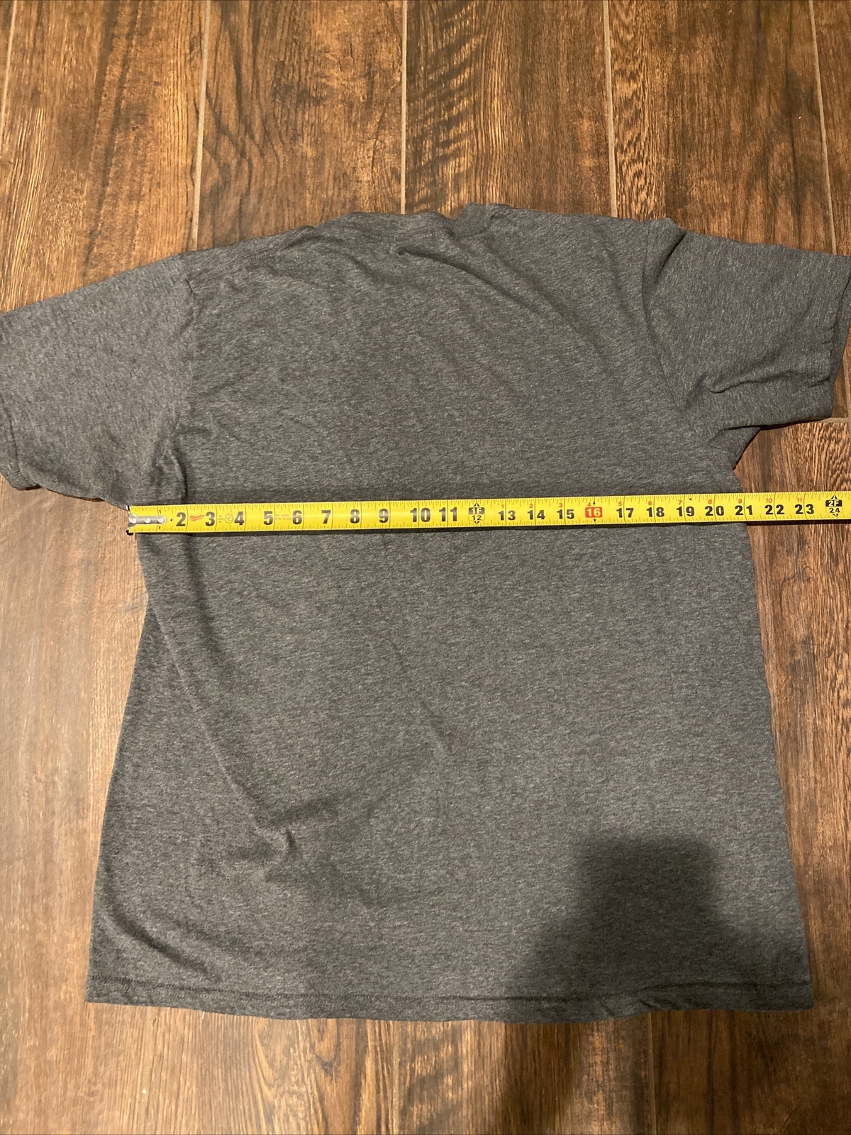 Vintage Nike Ash Gray Check Swoosh Graphic T Shirt Size Large