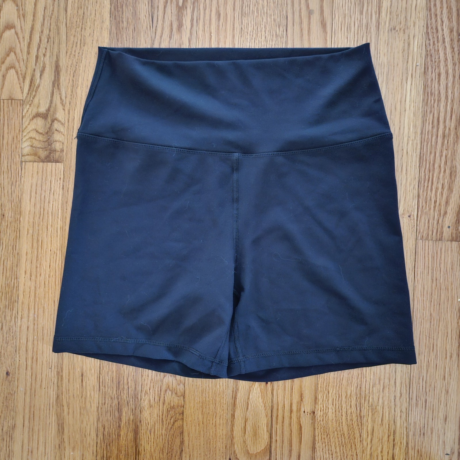 Yogalicious – Lux Every day 5″ inseam shorts, black – XL