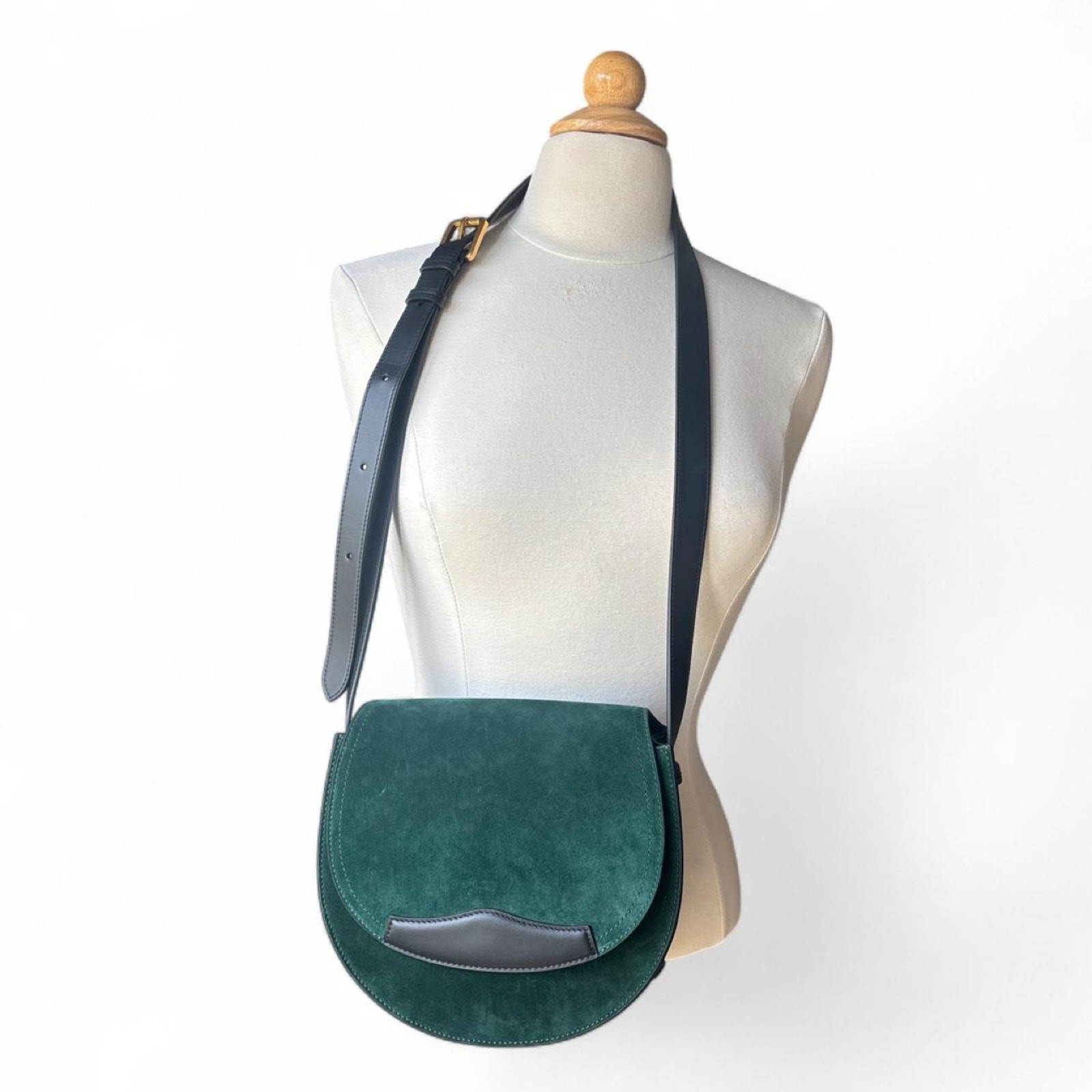 NWOT Quince Italian Suede Saddle Bag, deep green, retail $140