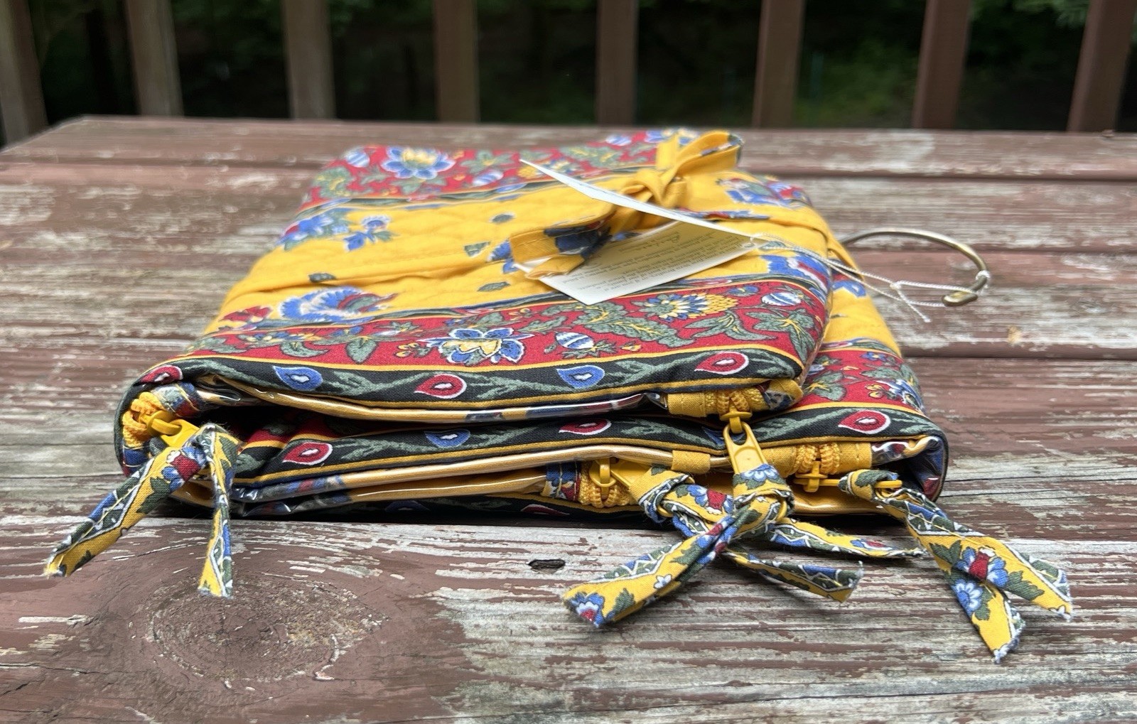 Vera Bradley 100% Cotton Feminine Floral French Yellow Hanging Organizer USA