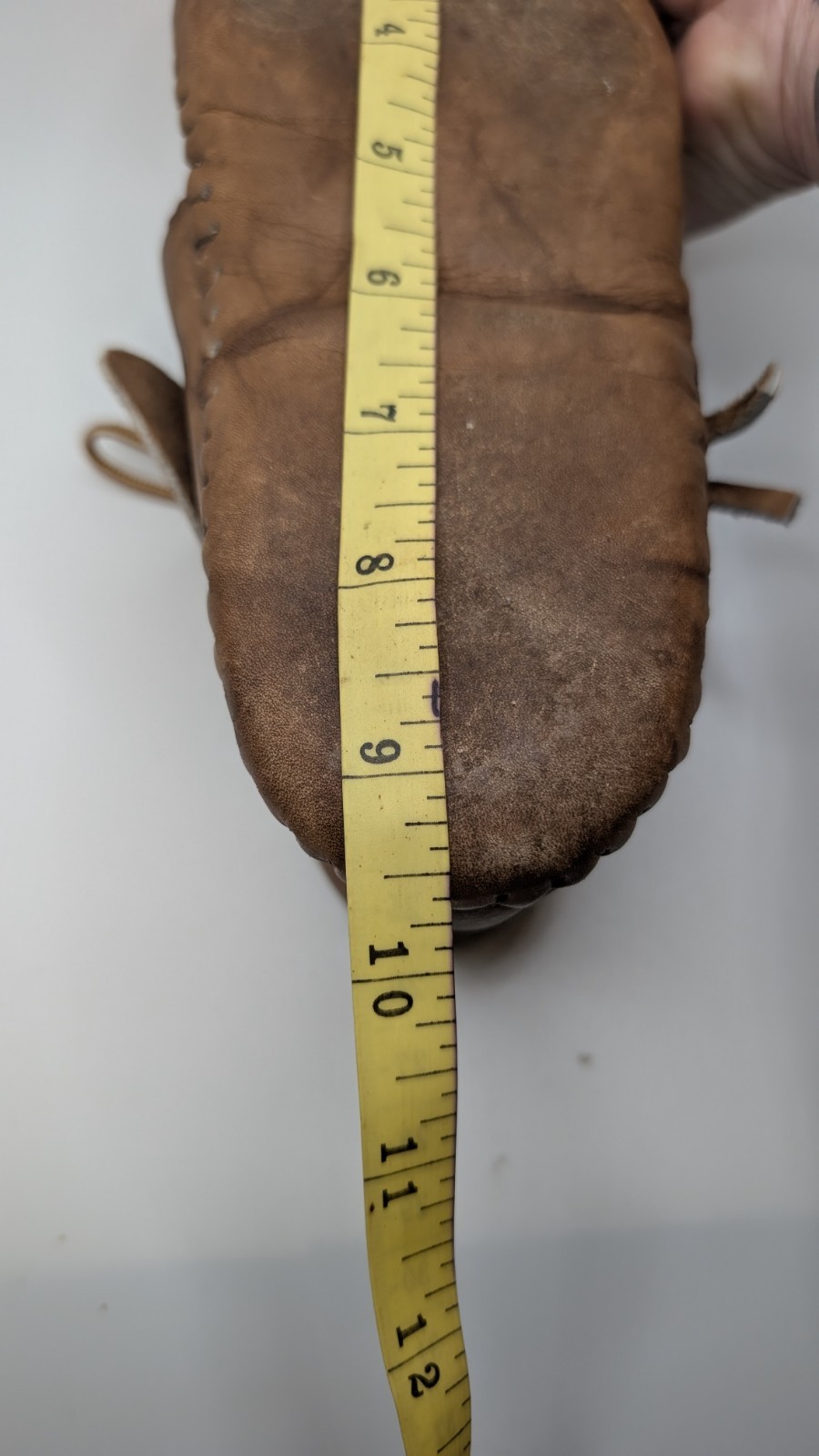 TAOS MOCCASINS TAN Brown Leather Fringe Ankle Moccasins – Women’s 6.5 1/2 to 8