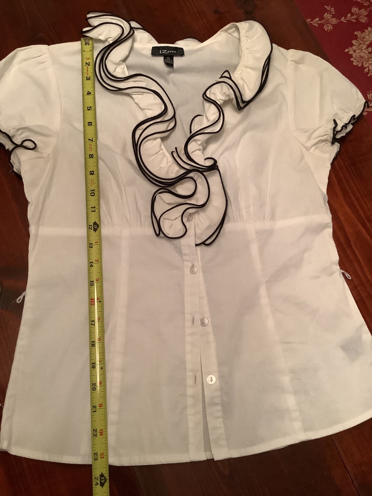 Women’s iZByer White with Black Trim Ruffle Fitted Button Up Top, Size XL