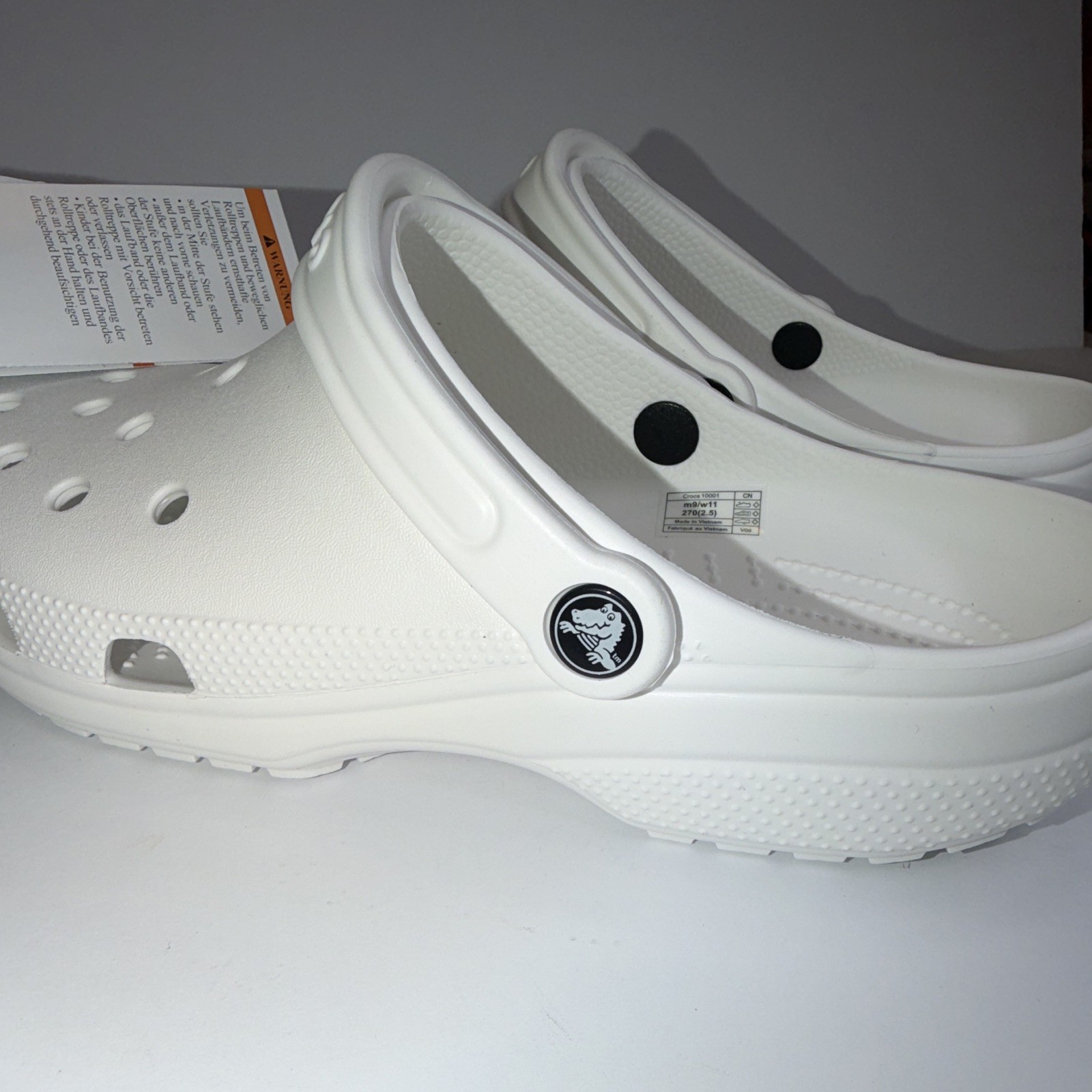 Crocs Classic Men’s 9 Rubber Slip-On Clog White Logo Accent Casual Shoes
