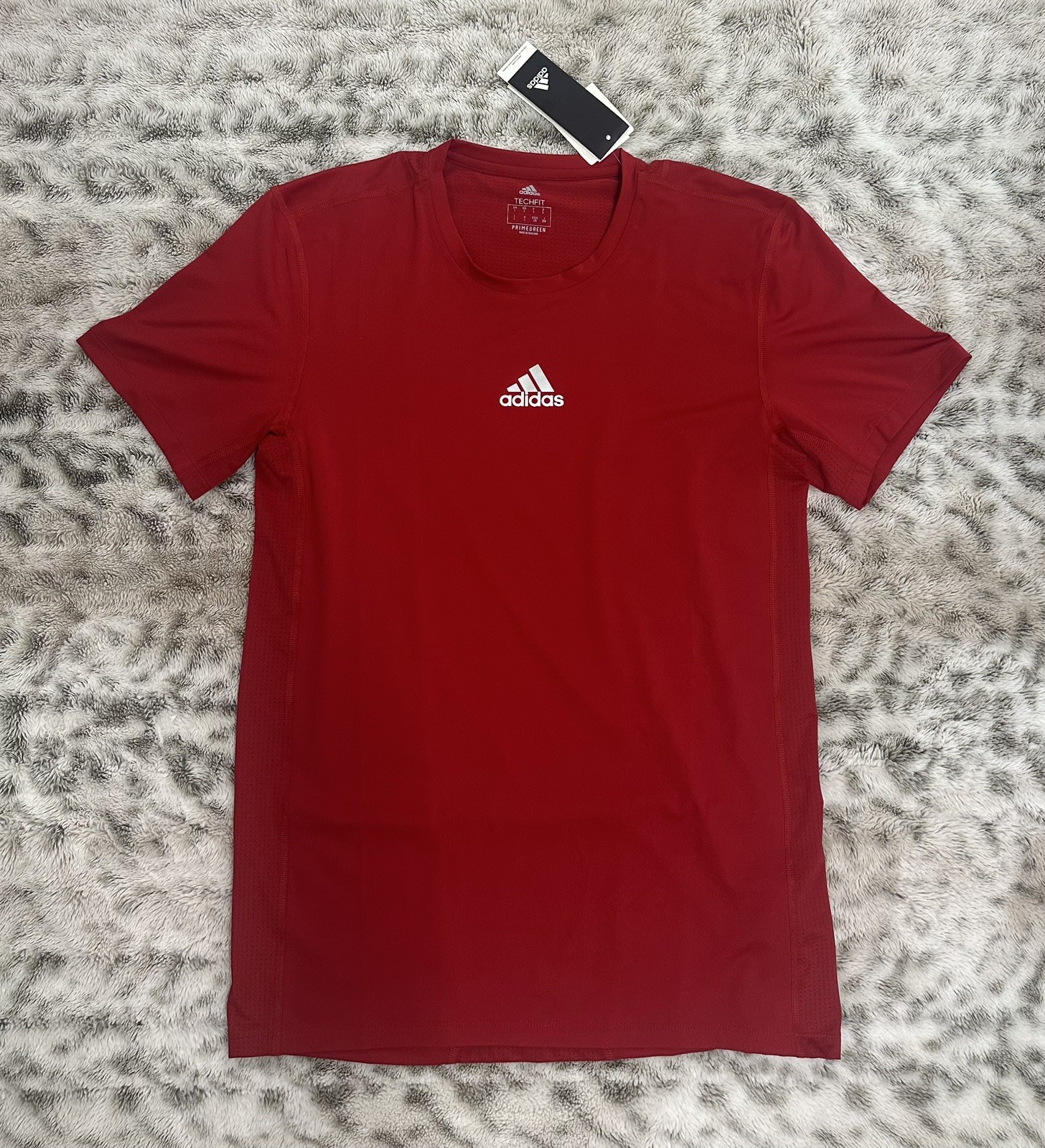 adidas Techfit Men Shirt Short Sleeve Red New with tag
