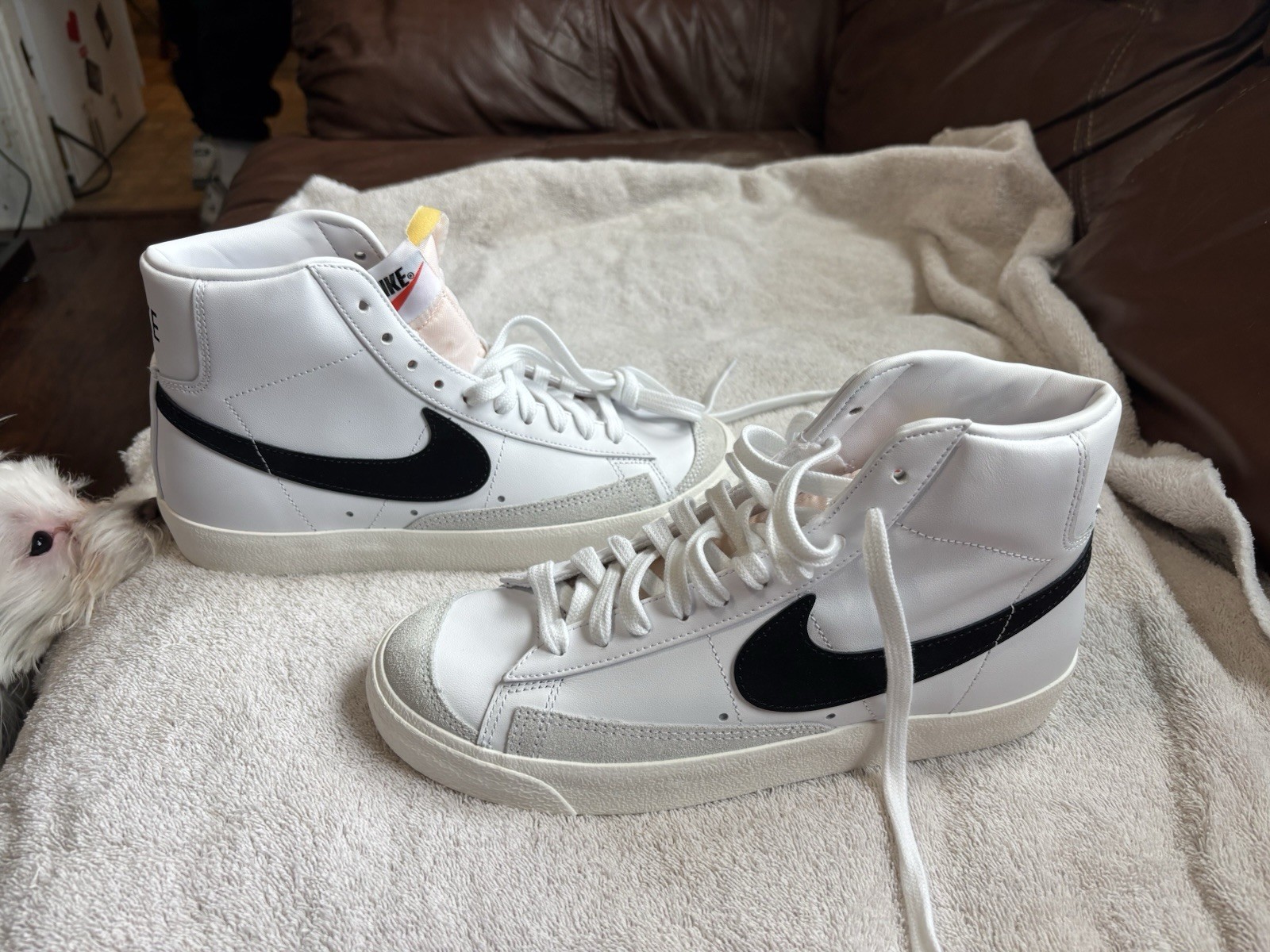 Nike Blazer Mid White Black High Top Leather Men’s Athletic Basketball Sneakers