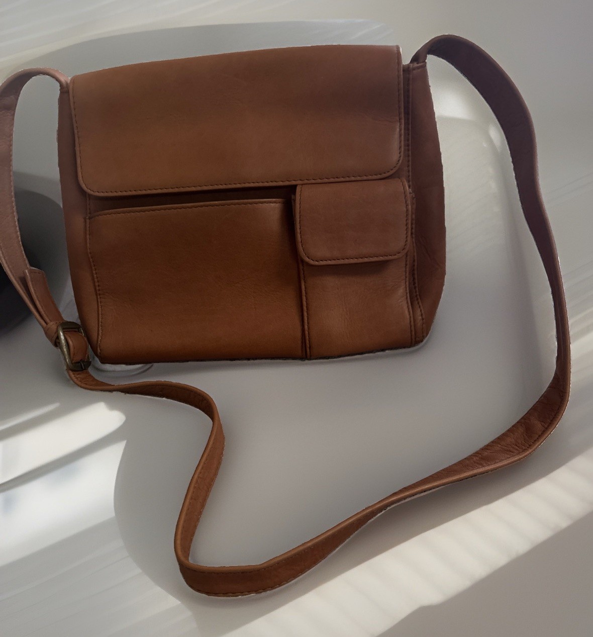 Le Donne Premium Full-Grain Colombian Tan Brown Vaquetta Leather Crossbody Bag